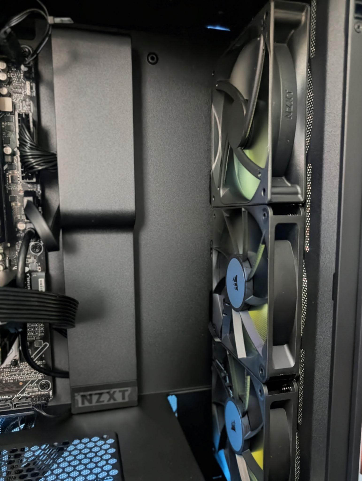 Ryzen 5 9600X | ASUS RTX 5060 | 32GB DDR5 | 1TB NVMe SSD | Wifi | Windows 11 Home |  Gaming PC