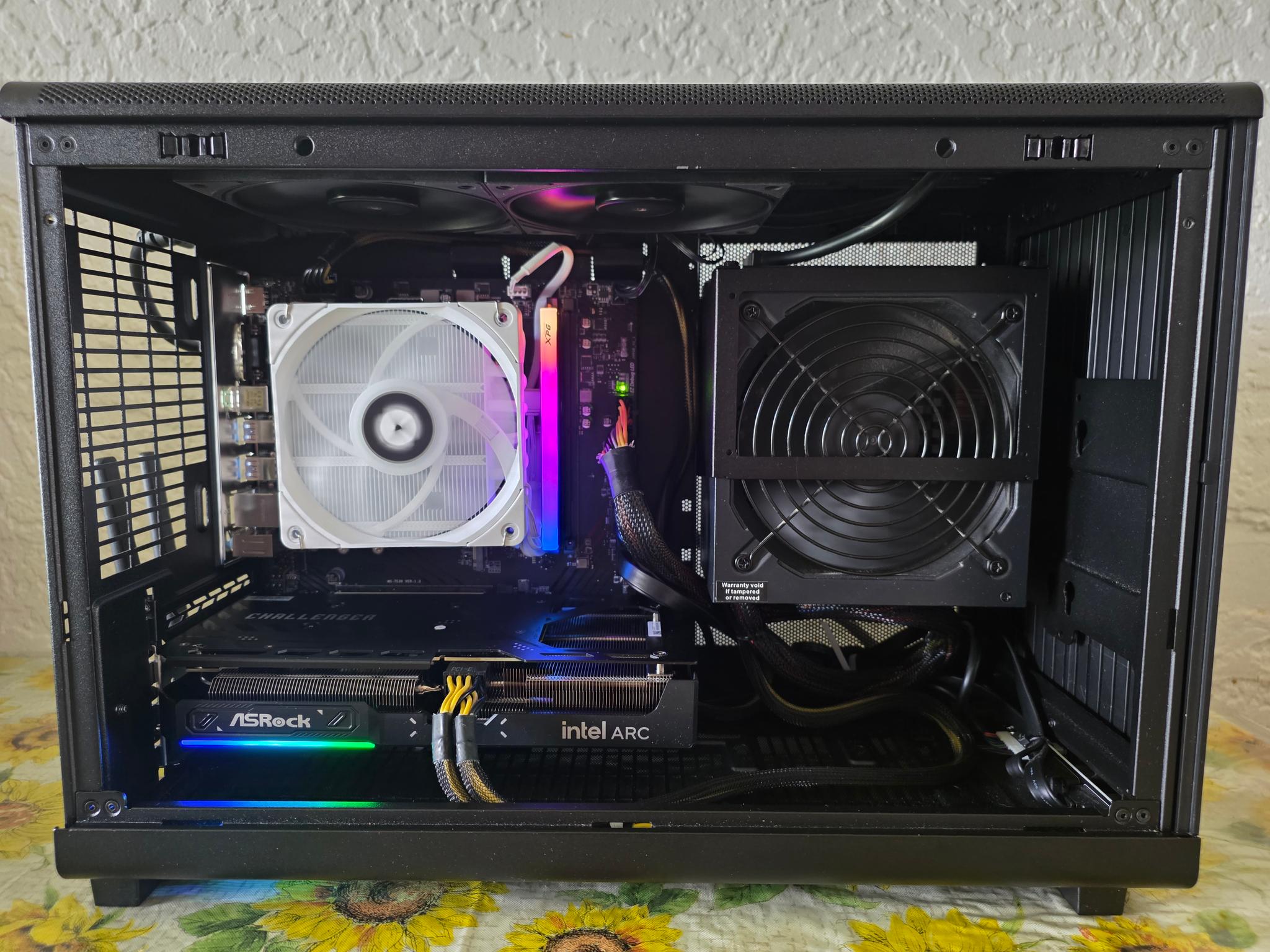 Ryzen 5 9600X / ARC B570 / 1TB NVME / 16GB DDR5 / WINDOWS 11 HOME