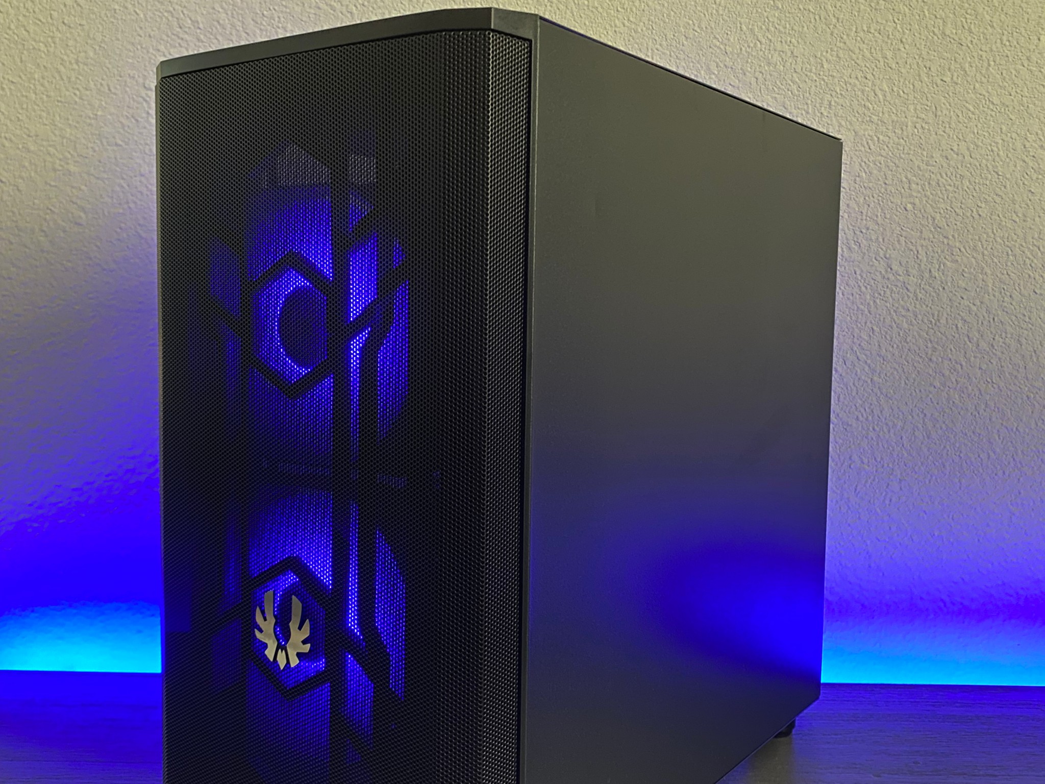 Team Red Gaming PC 1440P - AMD RX 580 8GB - AMD Ryzen 5 2600 - ARGB - 1TB NVMe