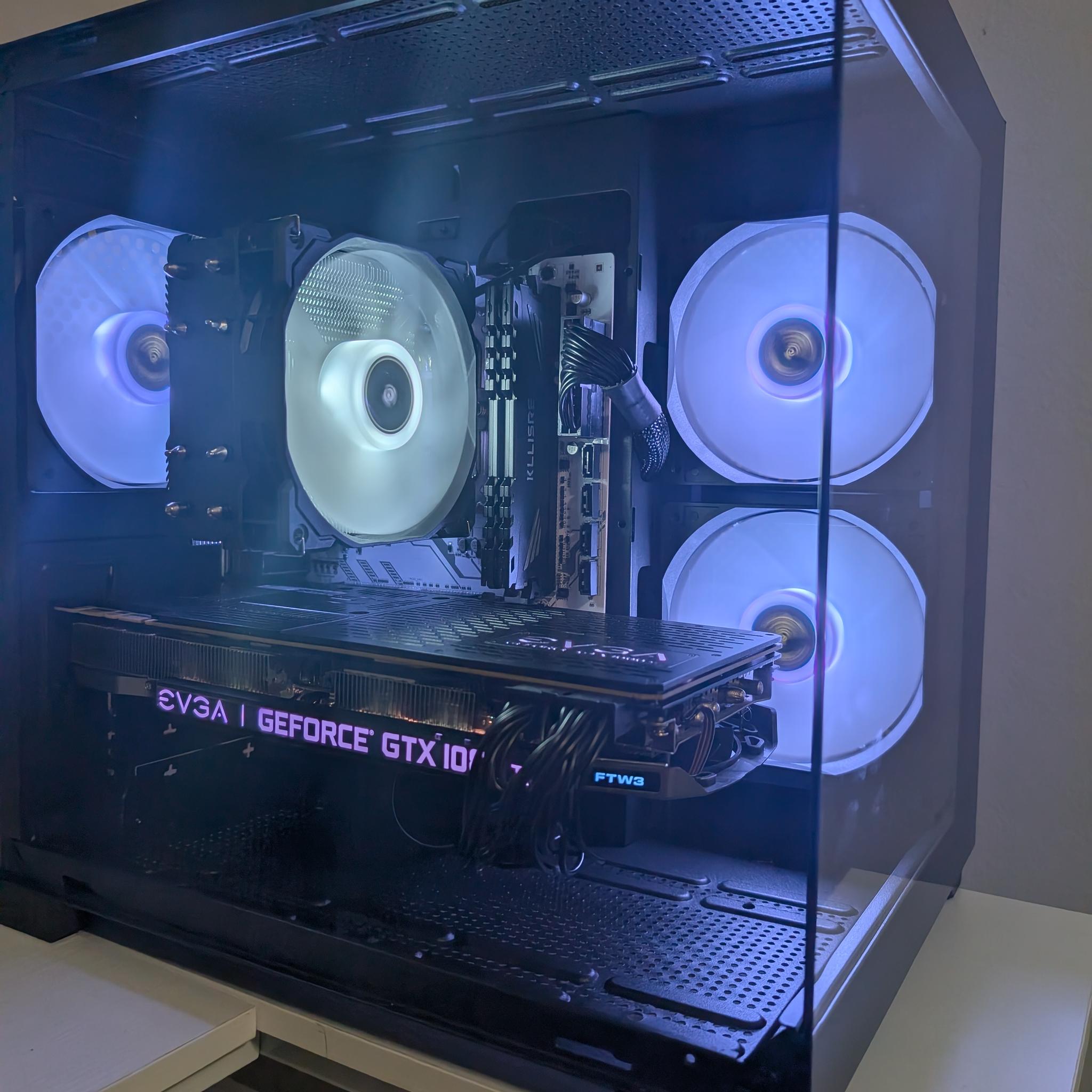 Ryzen 5 3600 / 1080 Ti / 16gb DDR4/ 500 gb