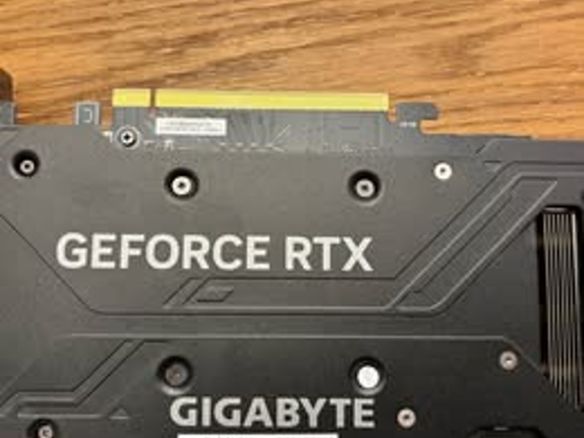 Gigabyte GeForce RTX 4060 Ti 16GB Windforce OC – Excellent Condition + Benchmarks