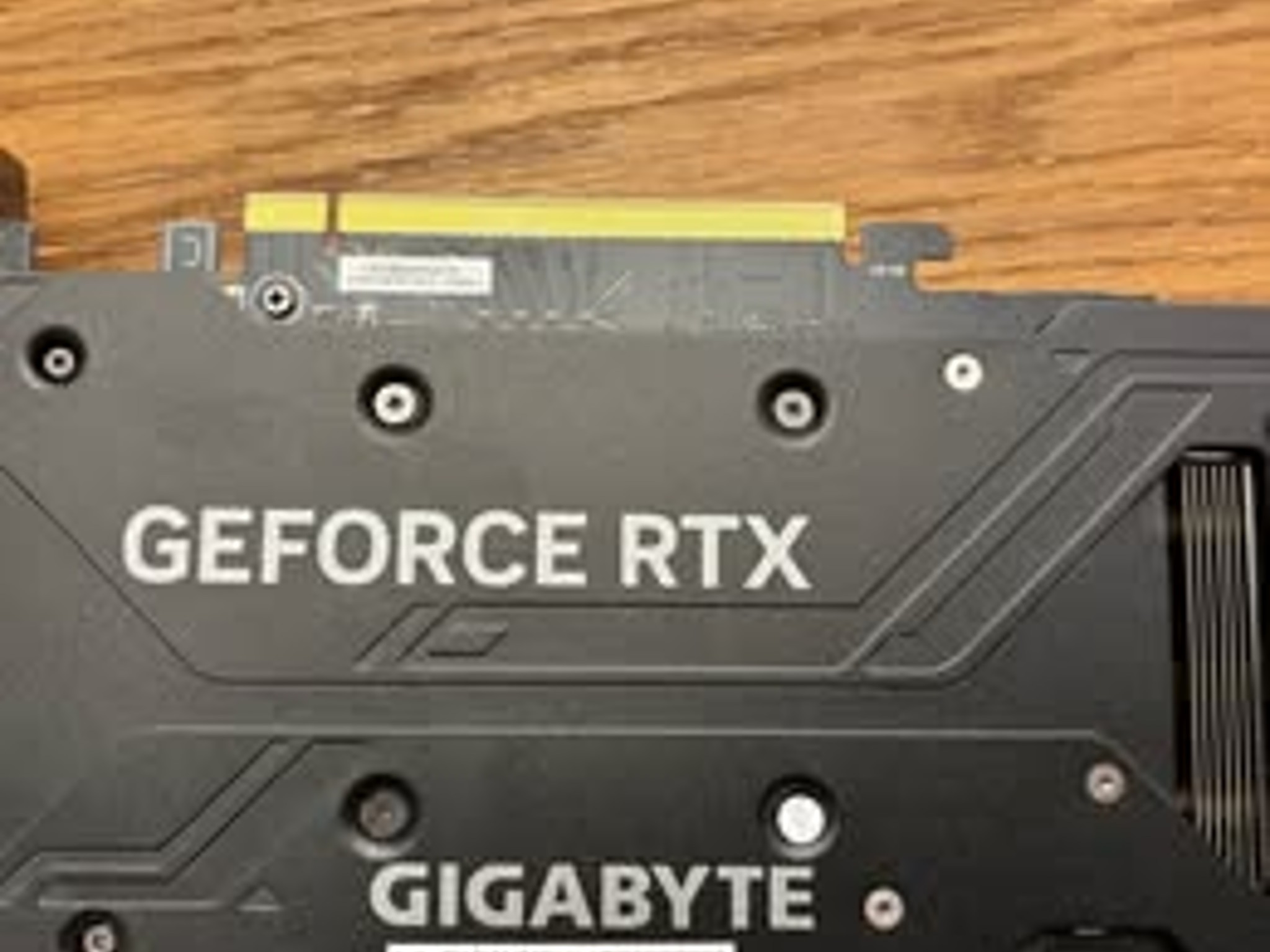 Gigabyte GeForce RTX 4060 Ti 16GB Windforce OC – Excellent Condition + Benchmarks