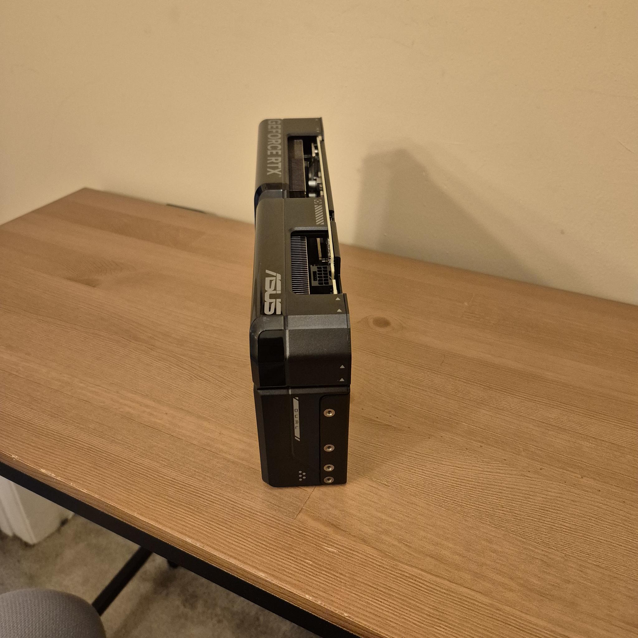 RTX 4070 TI SUPER 16 GB