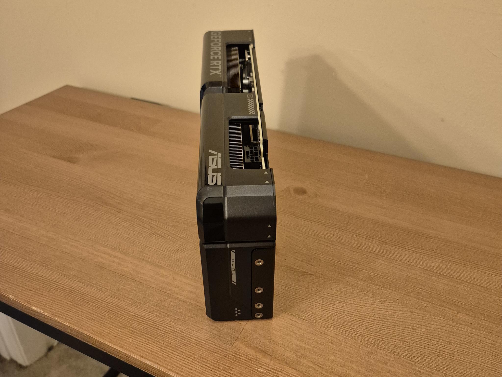 RTX 4070 TI SUPER 16 GB