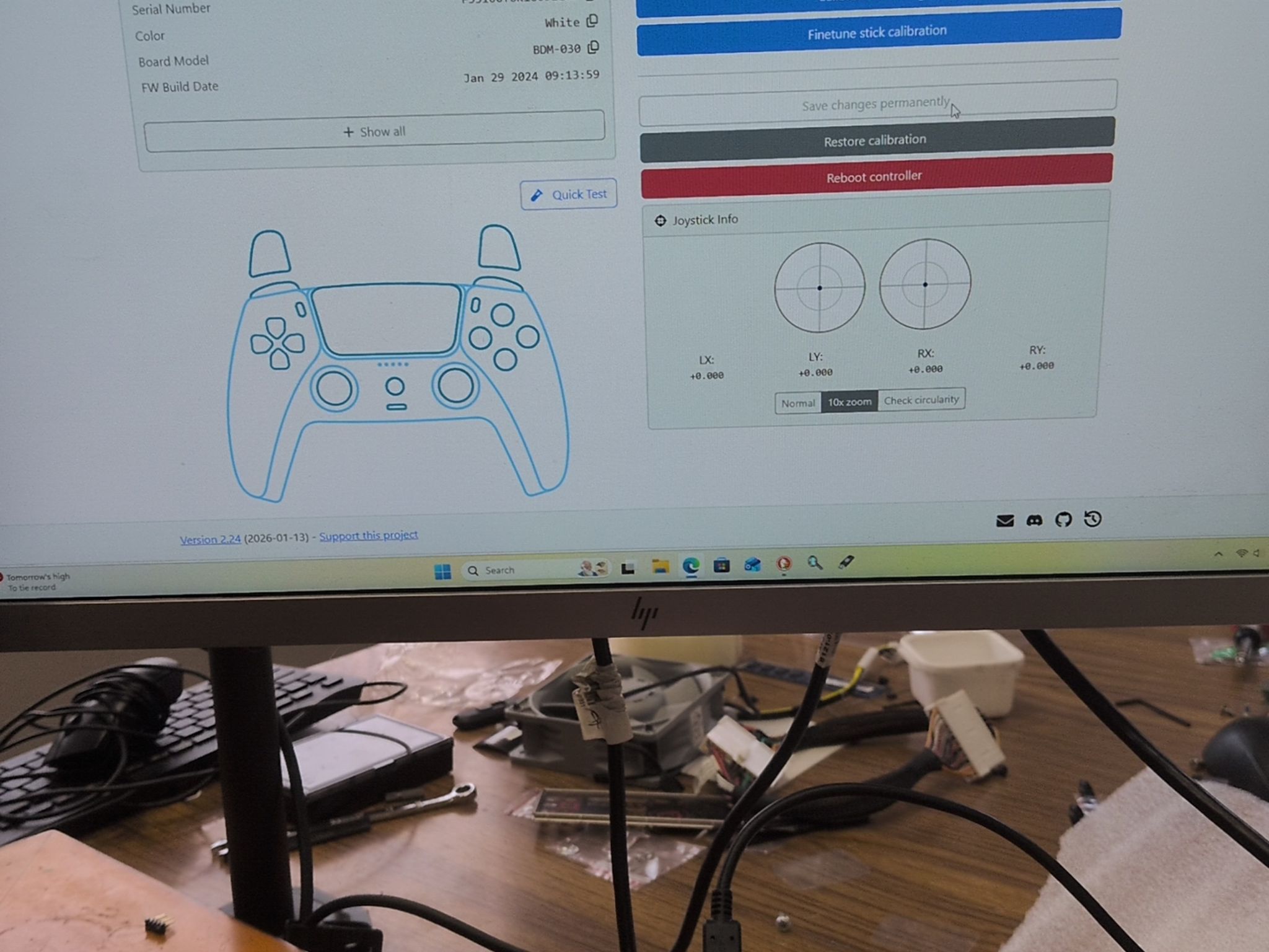 Ksilver J13+ TMR Upgraded White PS5 Dualsense Cosmetic Grade B