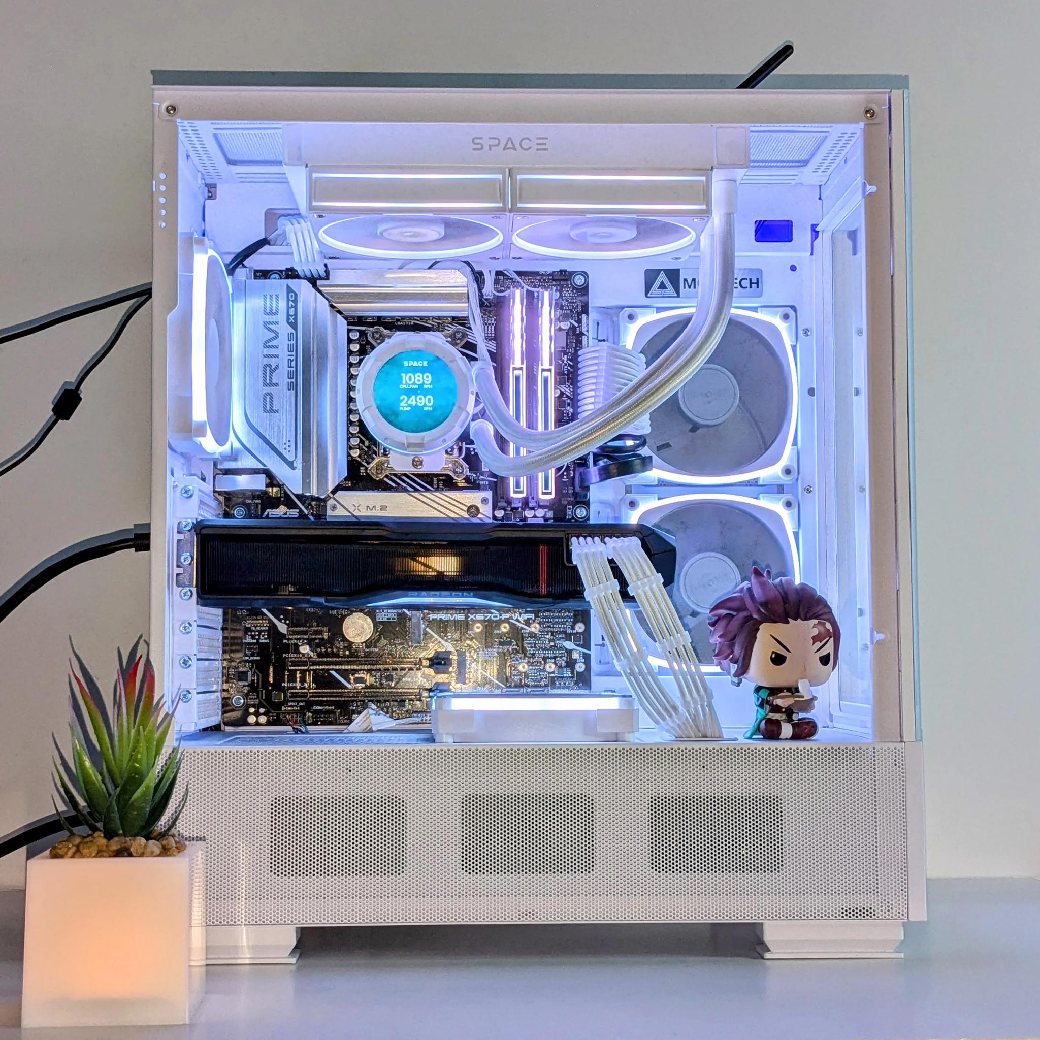 🔥Tanjiro Kamado "Infinity Castle" PC⚪️RX 7900XTX⚪️Ryzen 7 7700X⚪️2TB NVMe PCIE⚪️32GB DDR5⚪️1000W PSU