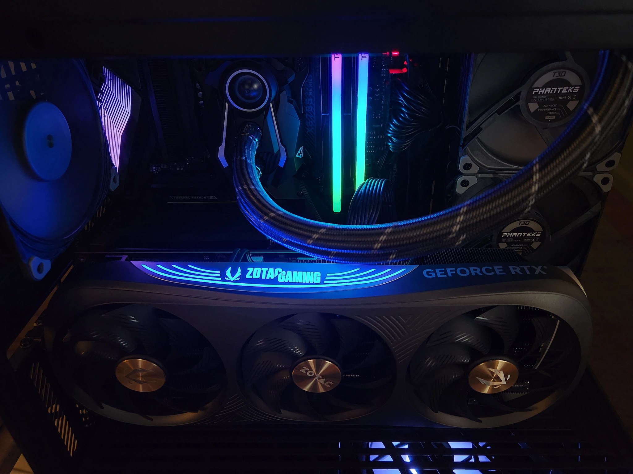 RTX 4080 Zotac Trinity