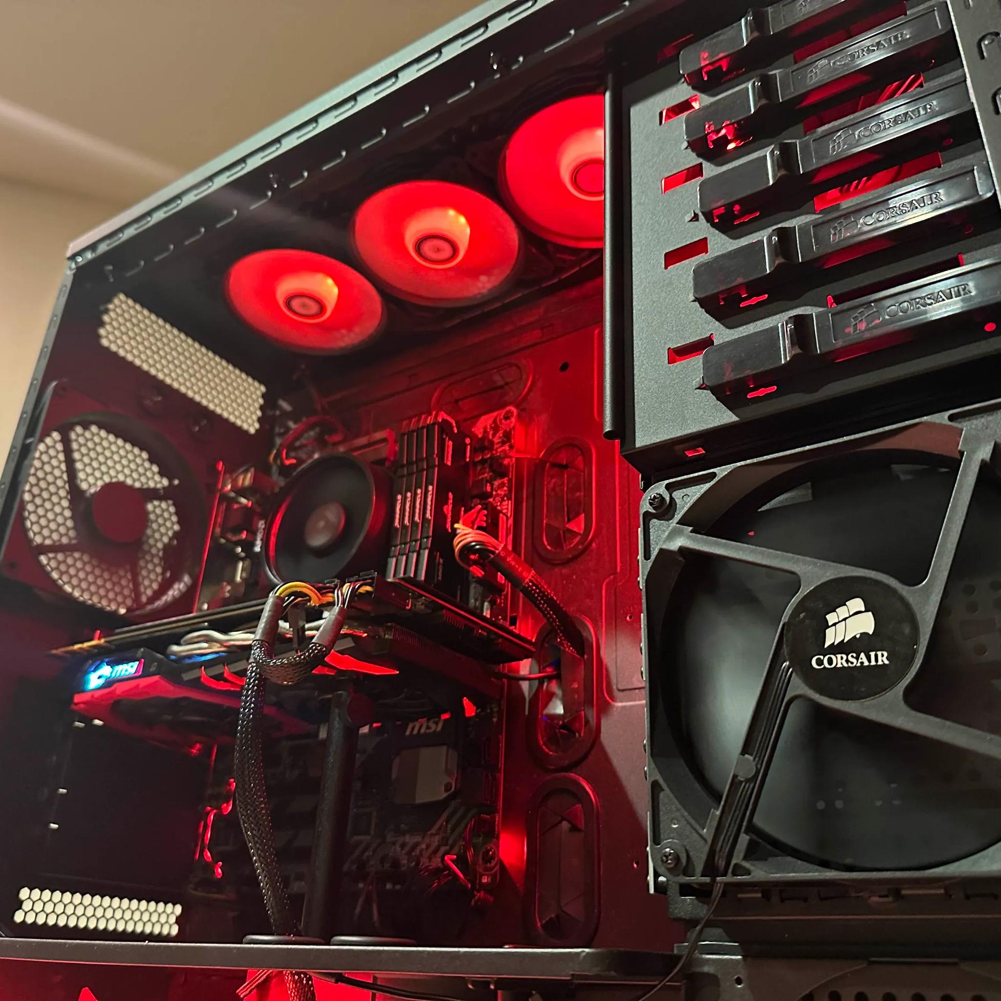 Gaming PC - AMD Ryzen 5 1600 | MSI NVIDIA GeForce GTX 1070 | 32GB RAM | 1TB SSD