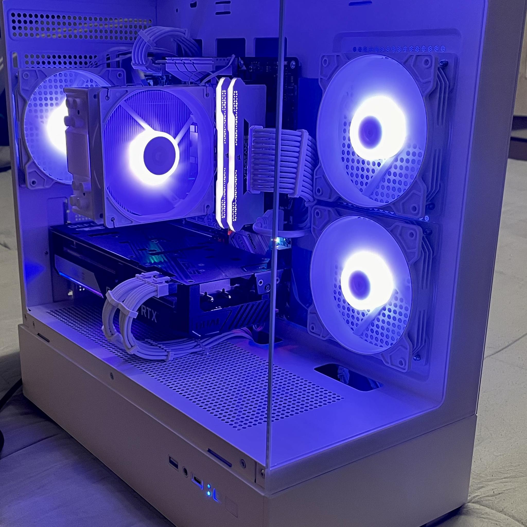 High End Gaming PC |RTX 3070 // Ryzen 5500 // 1TB NVME SSD|