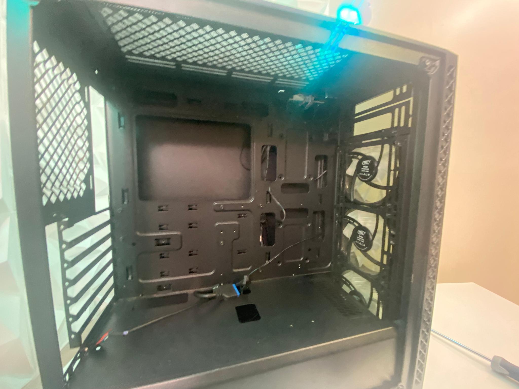 Black ATX PC Case – Mid Condition