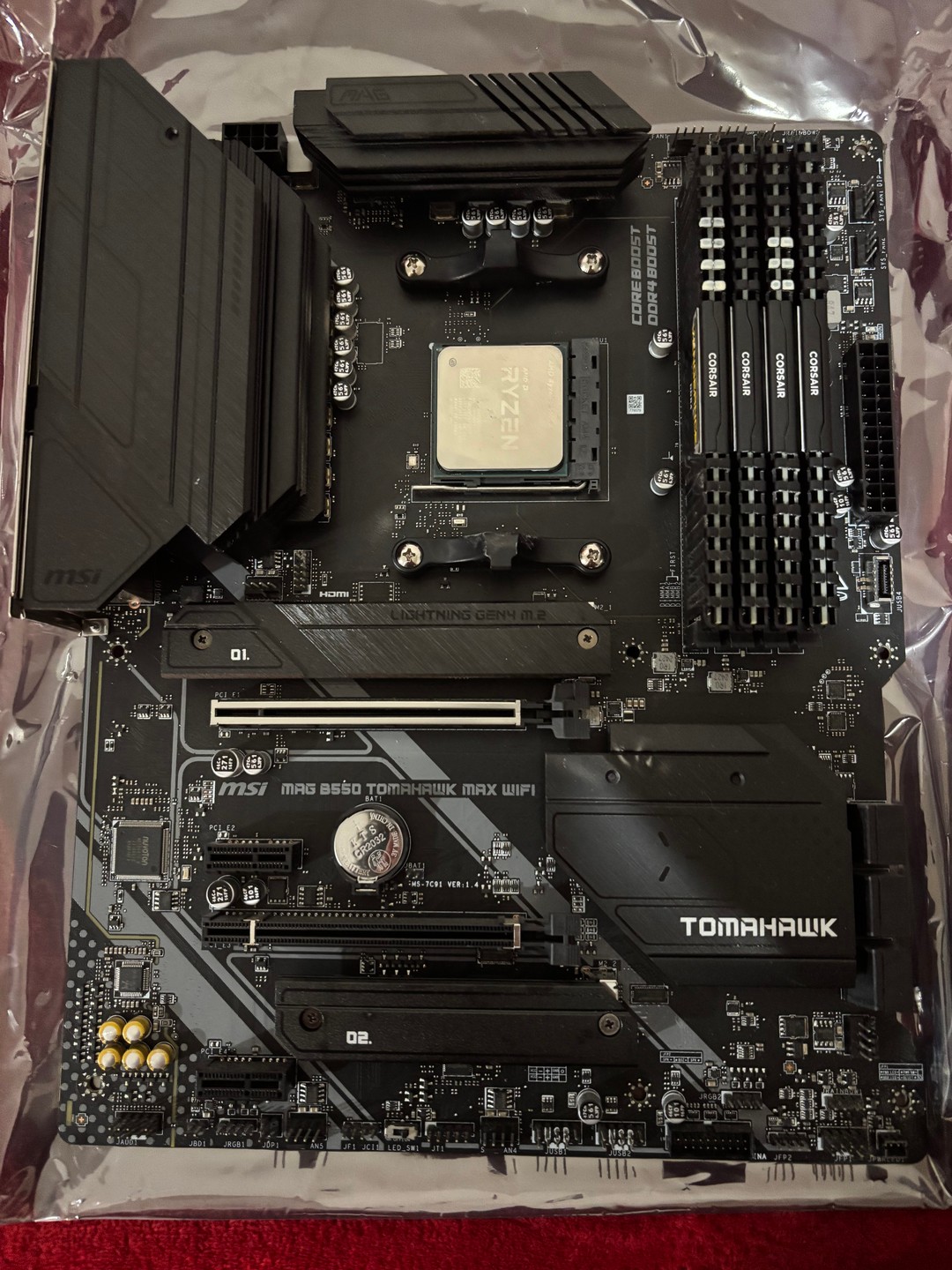 Ryzen 5 5600X + MSI B550 Tomahawk Max WiFi + 32GB Corsair DDR4