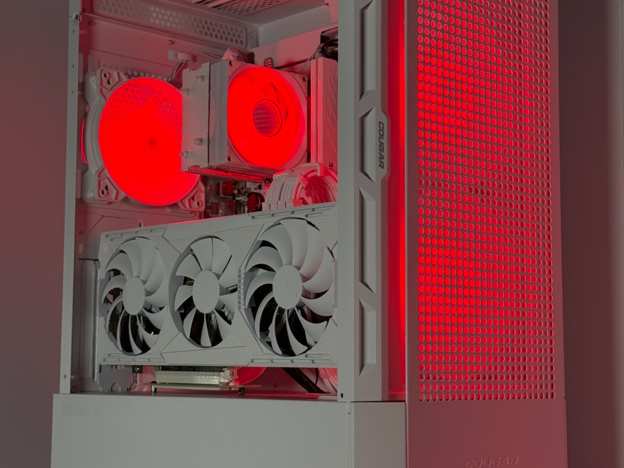 ⚪️FROSTBYTE STRIKER⚪️ 5700XT | RYZEN 5 | 16GB DDR4 | 1TB M.2