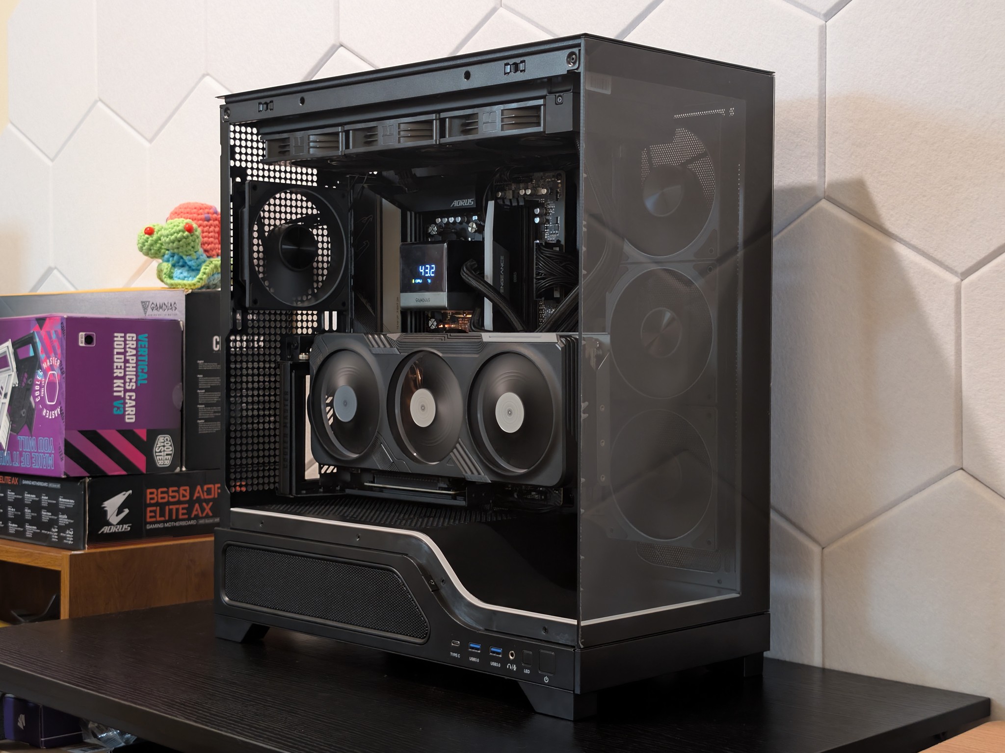 🪐🔥1440p Gaming Beast | RTX 4070Ti | Ryzen 7 7700X | 1TB SSD | 32GB RAM | WiFi 6 & Bluetooth🔥🪐