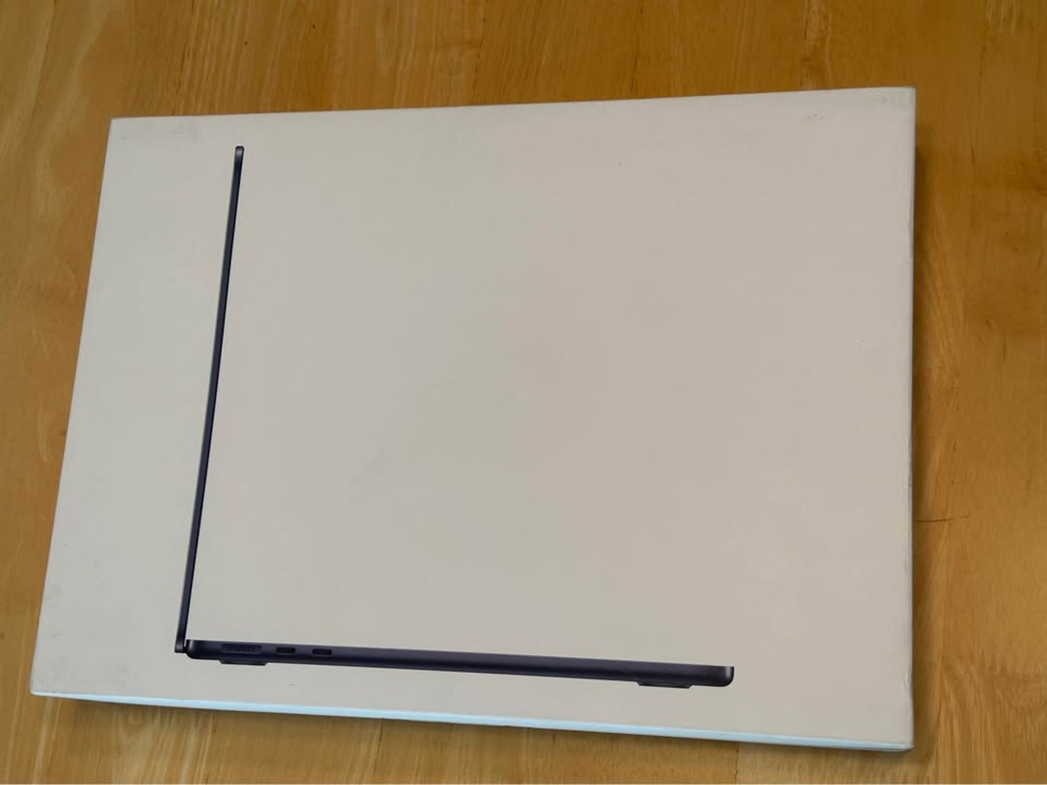 Apple 2026 MacBook Air 13-inch Laptop with M5 chip, 10 Core CPU, 10 Core GPU, 24 GB RAM, 1 TB SSD