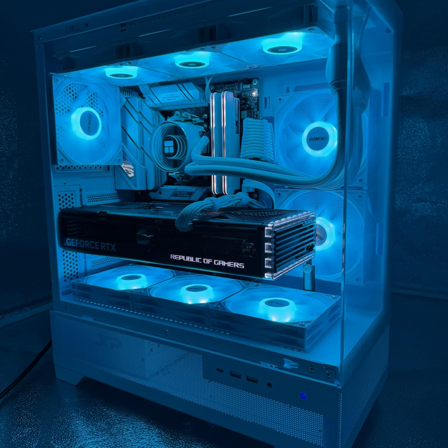1440/4K Gaming Beast | ROG STRIX RTX 4070 Ti Super  | Ryzen 7800X3D | 32GB DDR5 | 4TB SSD| 1000w PSU