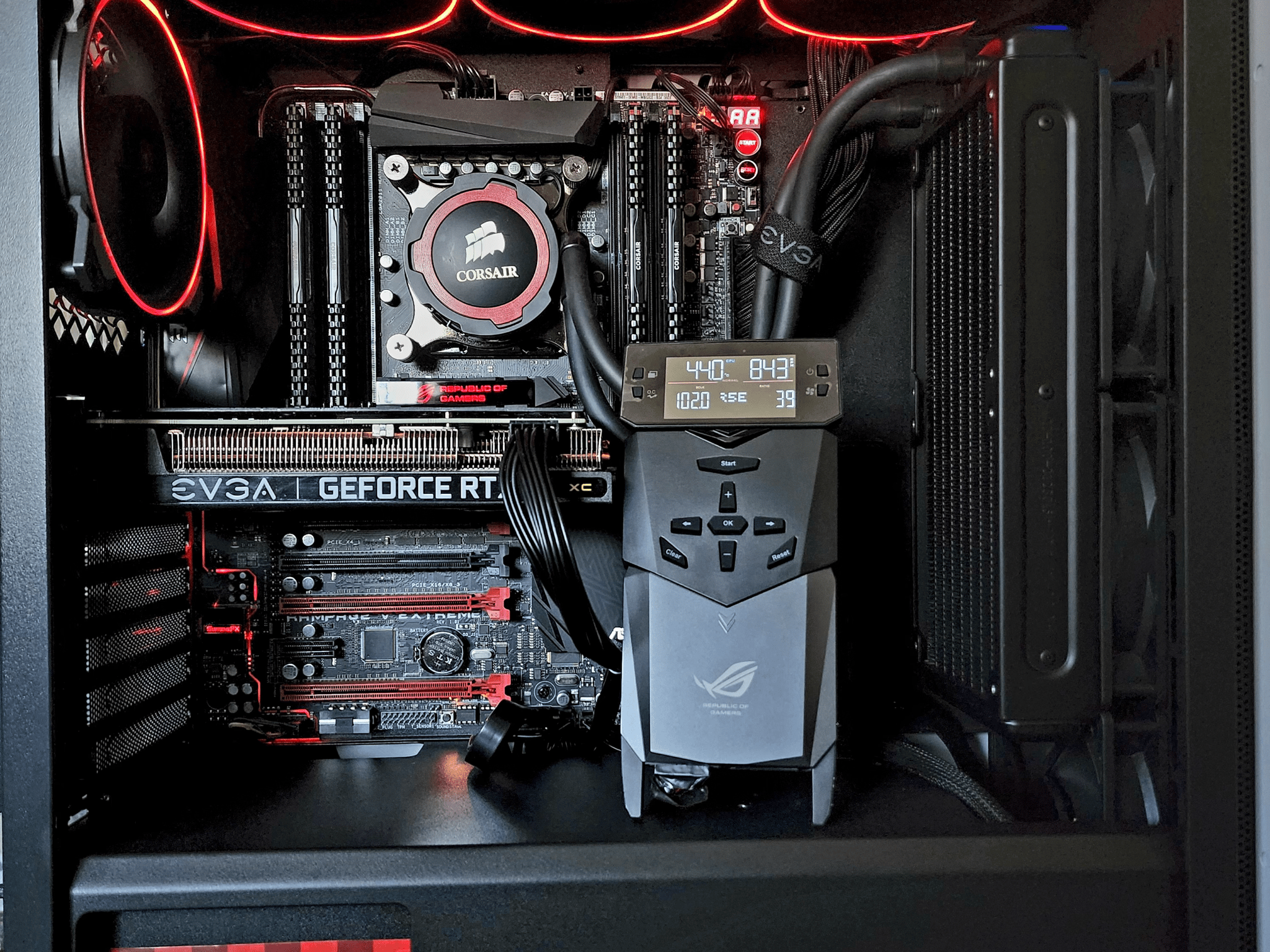 Intel Core i7 5960X // EVGA GeForce RTX 3060 // Corsair LPX 16GB 3000MHz