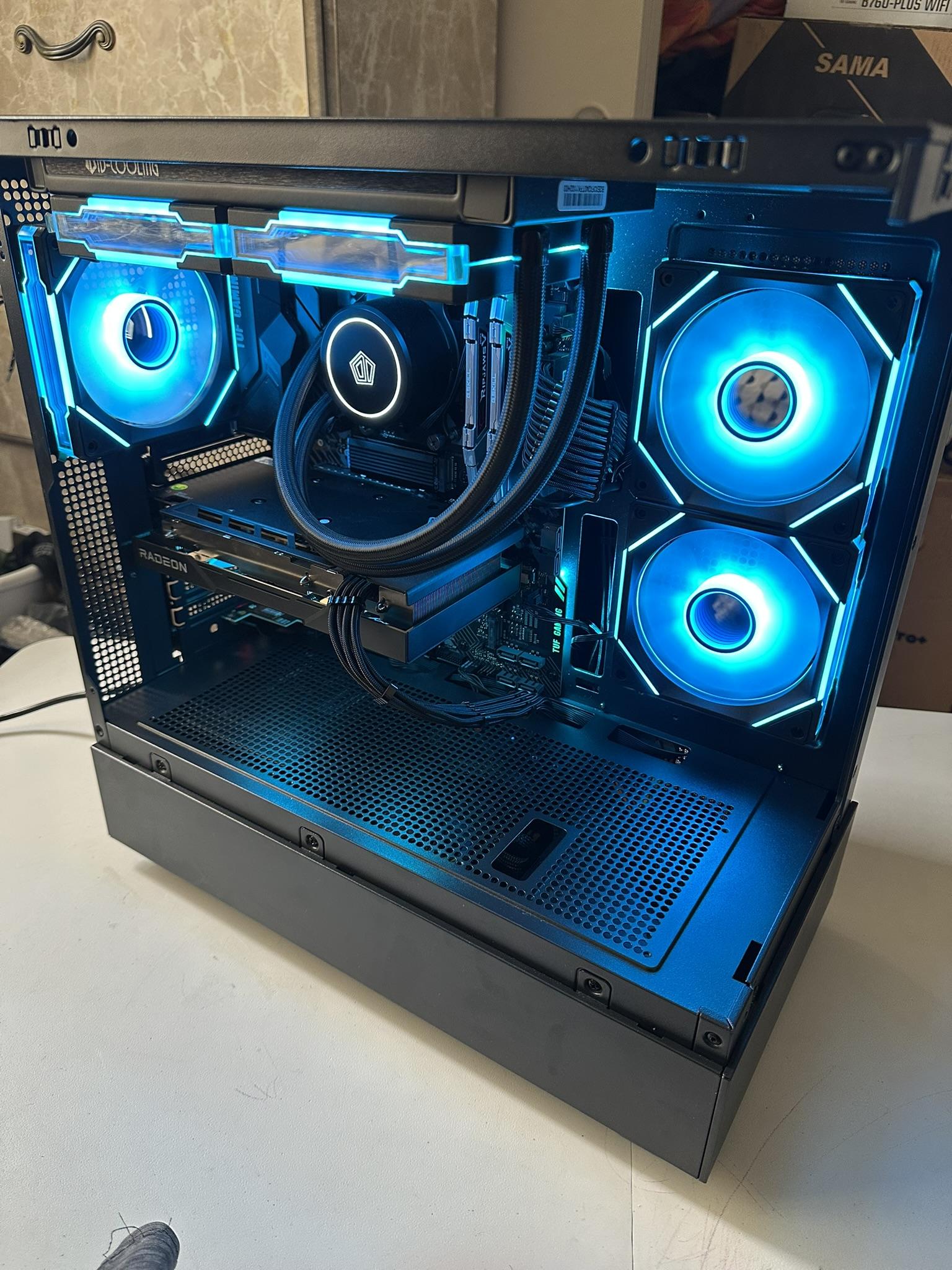 Gaming PC - Ryzen 7 2700X / RX 6600 XT / 512GB NVME / 16GB RAM