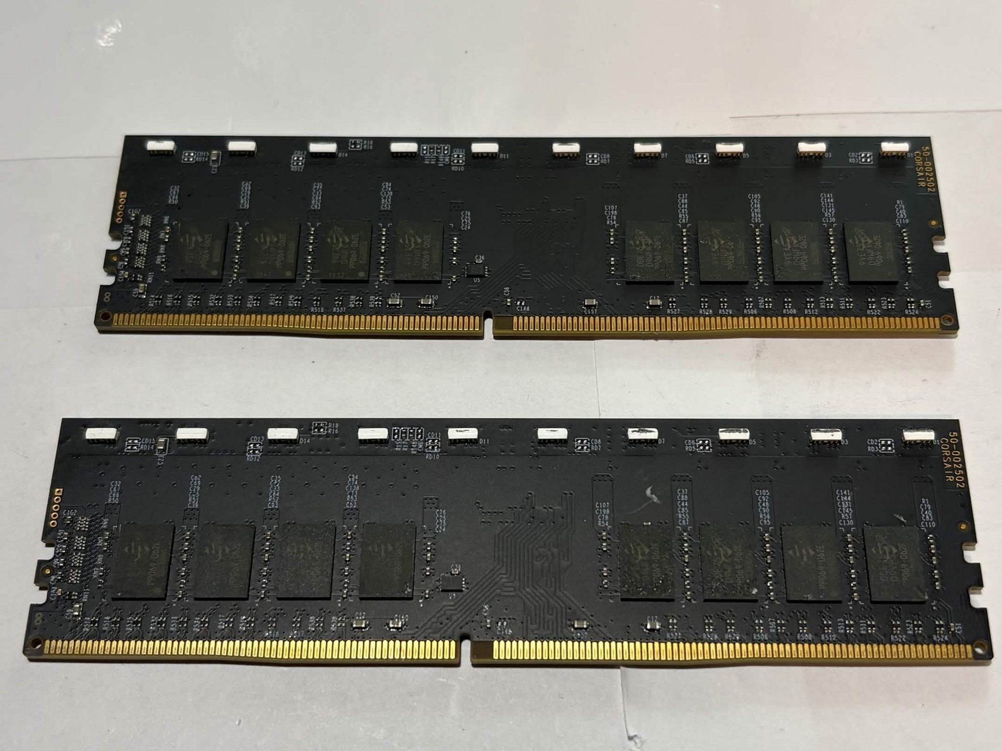 Corsair Vengeance LPX 32GB (2x16GB) DDR4-3200 Memory Kit + RAM Airflow Cooler
