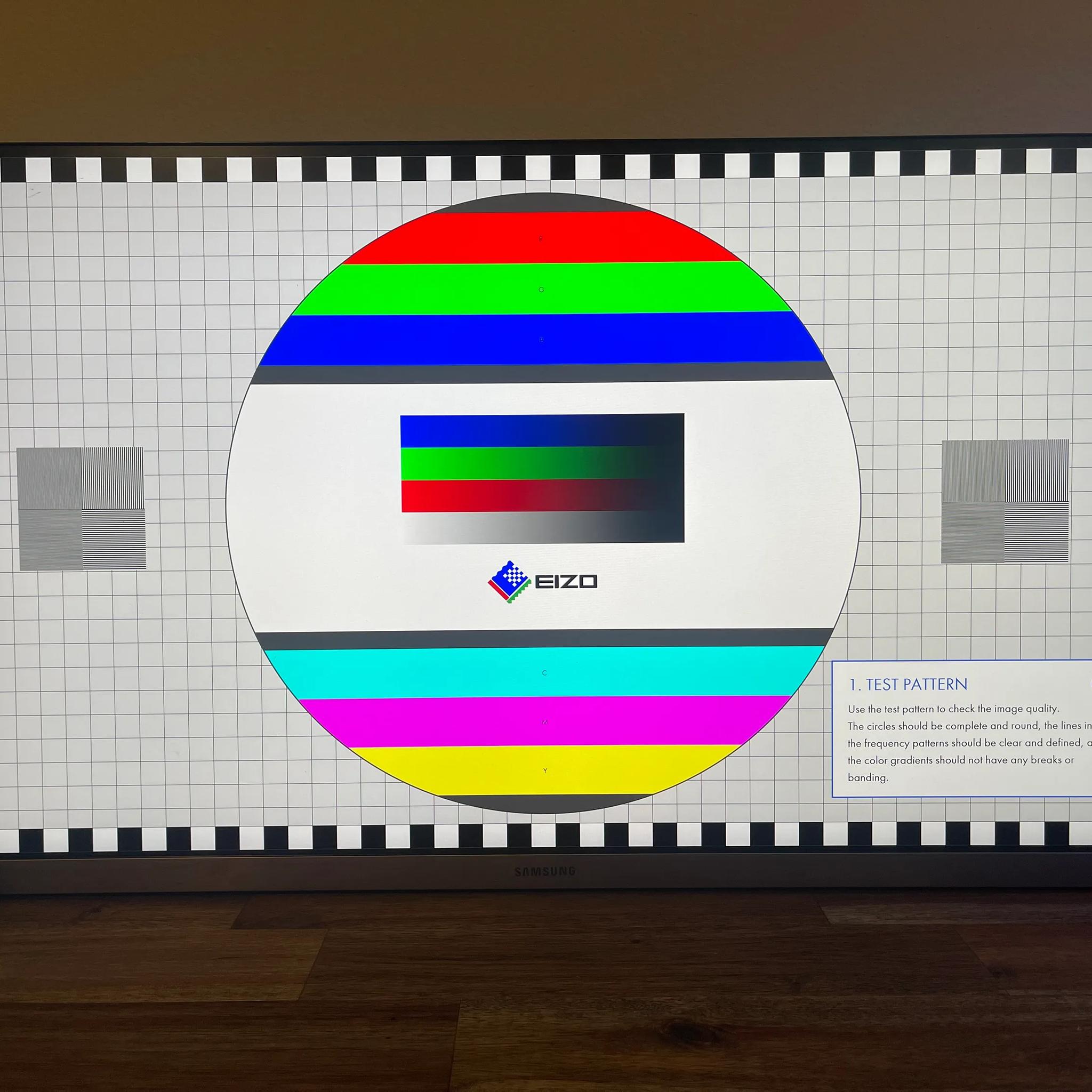 SAMSUNG 28 Class ViewFinity UR50 4K 60Hz Monitor