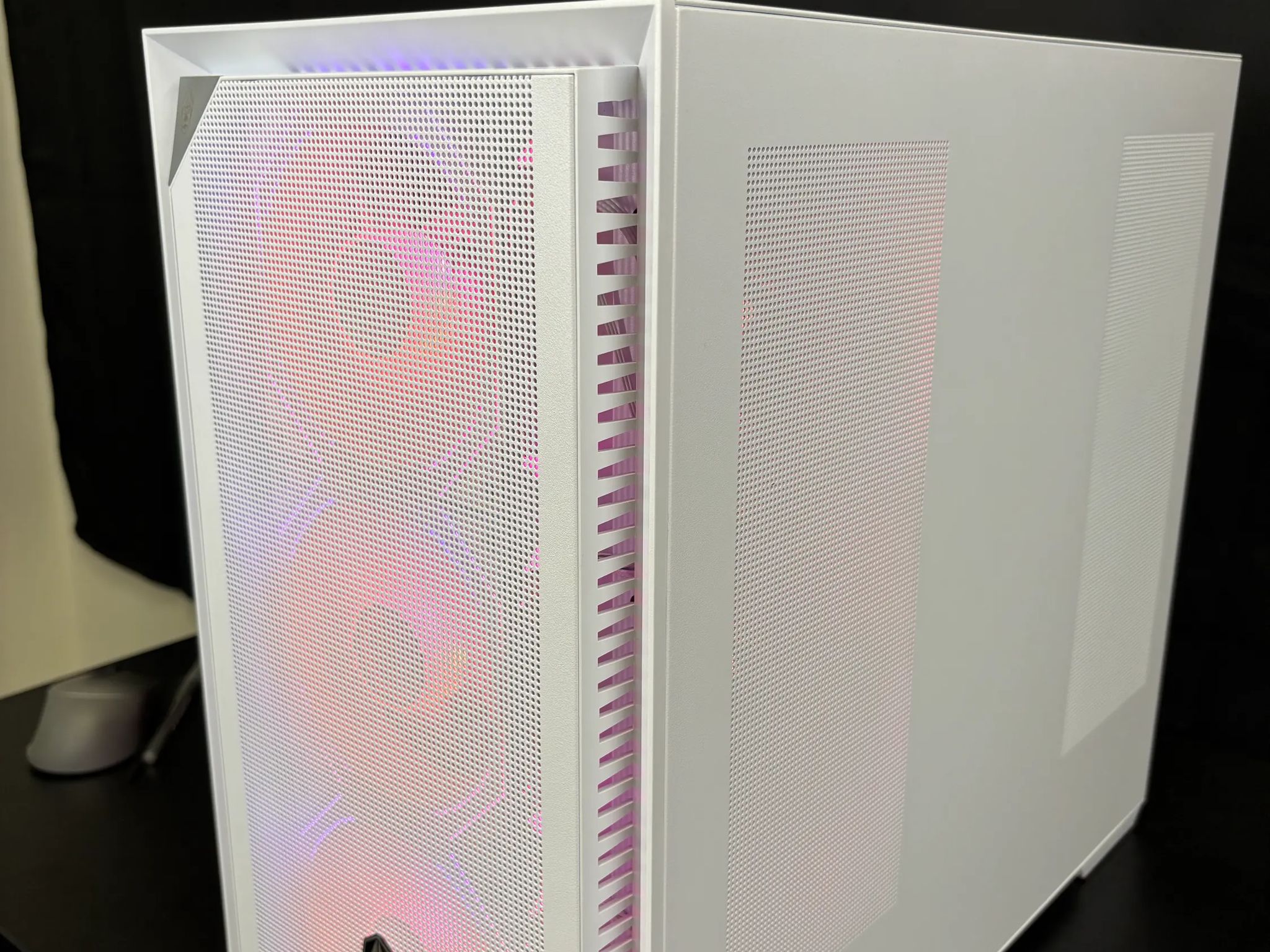 Monkape White Edition | i5-12400F | RTX 4060 White | 16GB DDR5 | 512GB NVMe | RGB Gaming Desktop