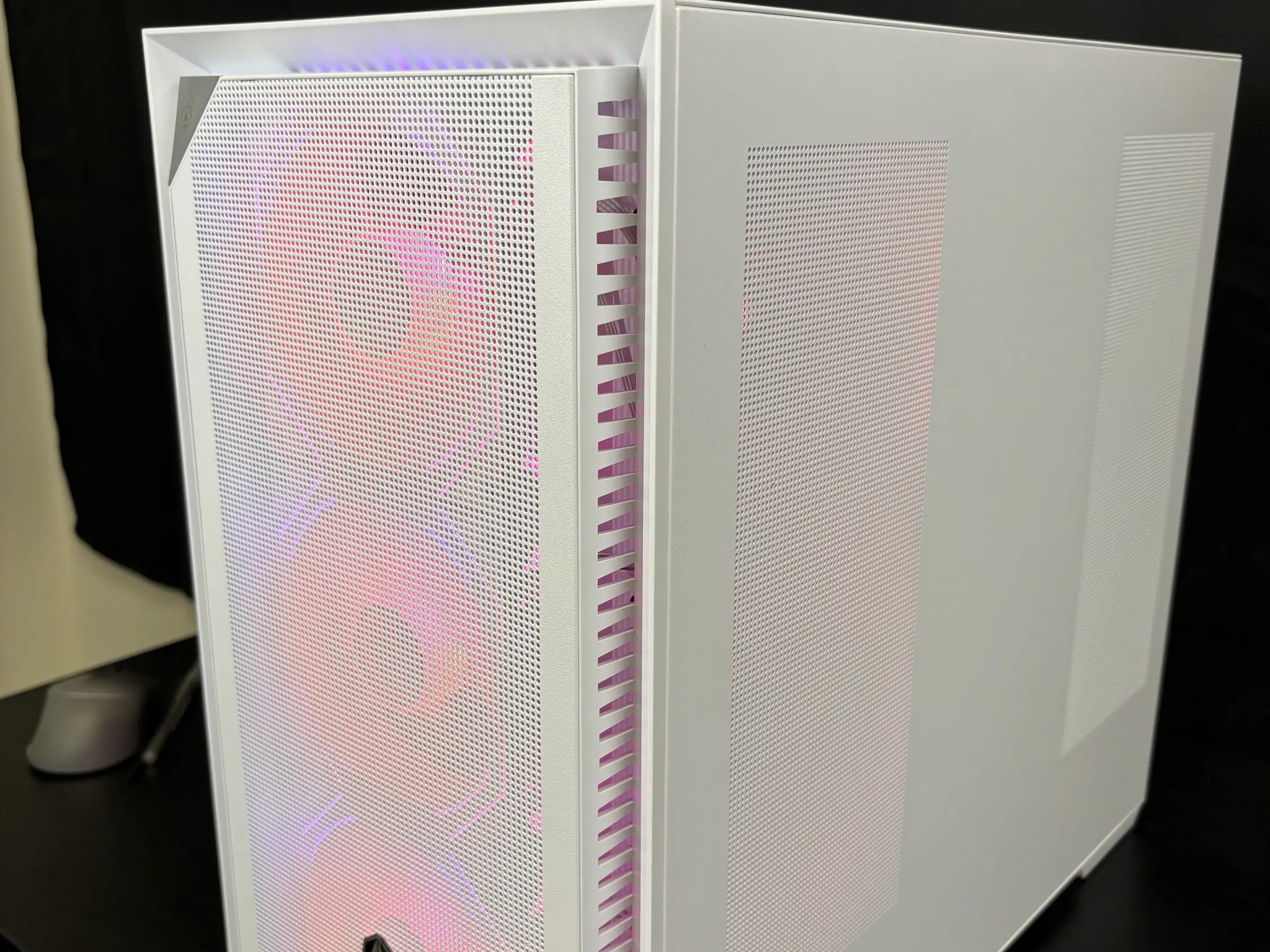 Monkape White Edition | i5-12400F | RTX 4060 White | 16GB DDR5 | 512GB NVMe | RGB Gaming Desktop