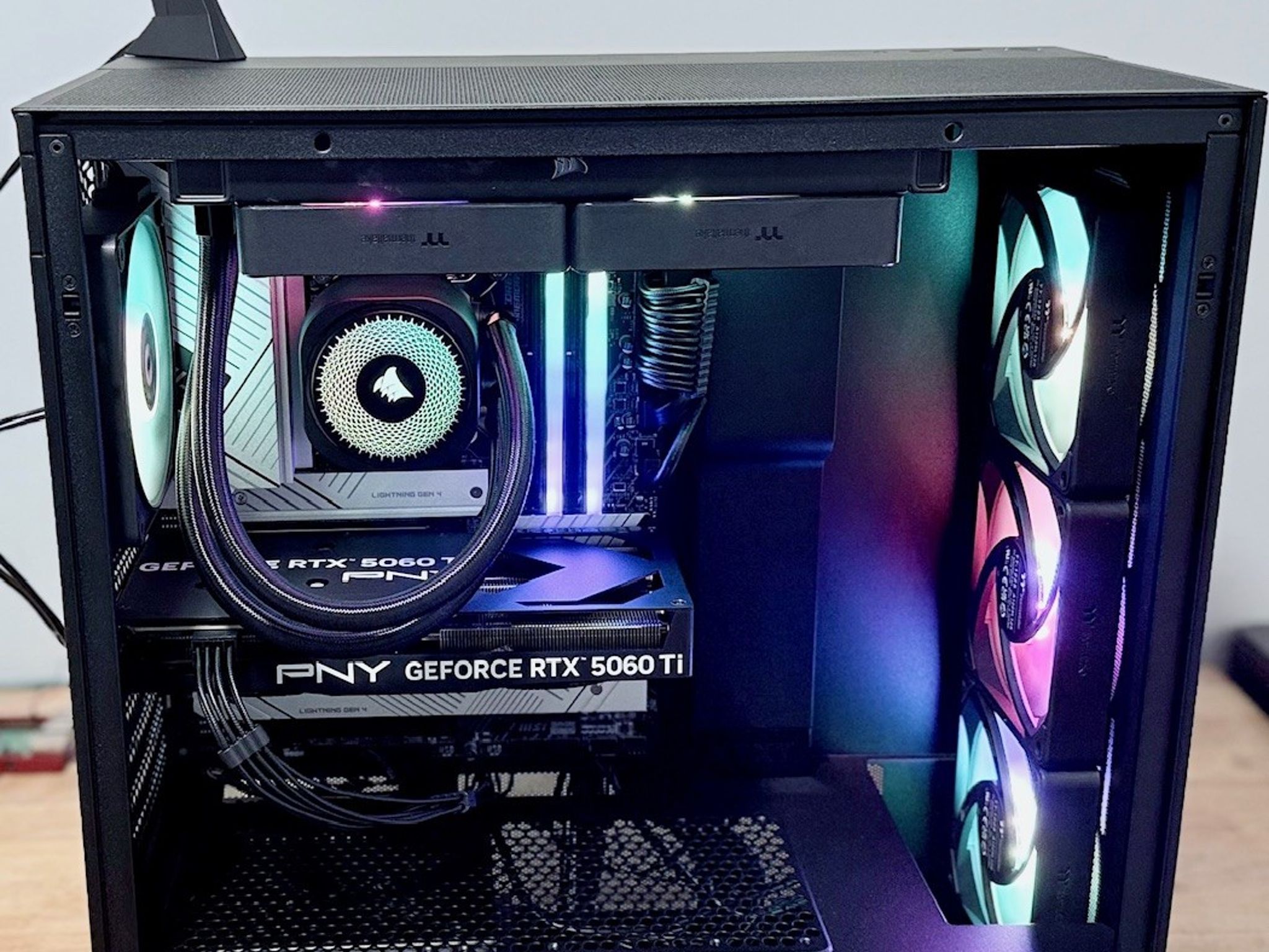 Gaming PC RTX 5060 TI 16 GB