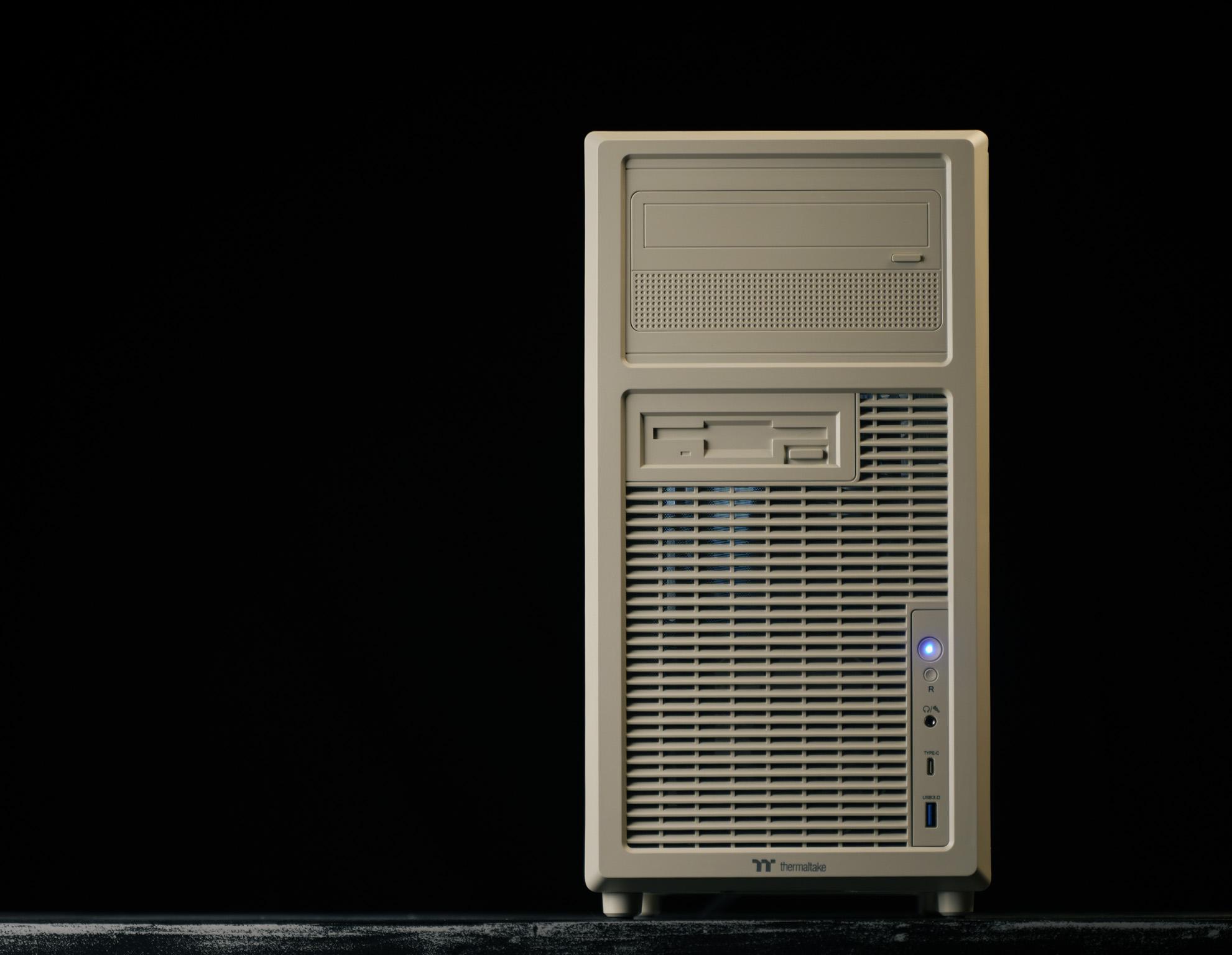 \ SR-01 / RTX 4080 Super Aero Ryzen 7 7800X3D 2TB 32GB DDR5 Windows 11 Workstation Gaming PC