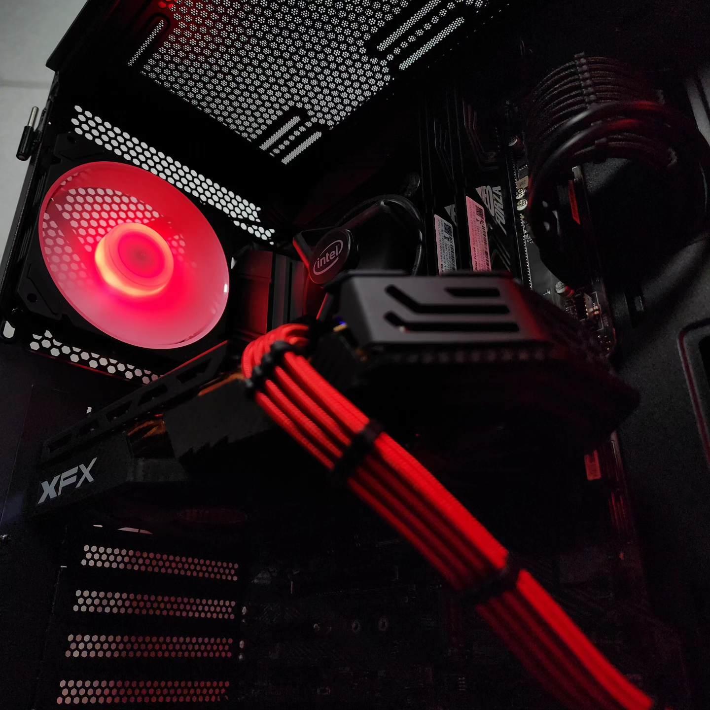 ❤️🖤❤️ RX 580 8GB // Core i3 10100F // 16GB 3600MHz // 500GB NVMe Gen4