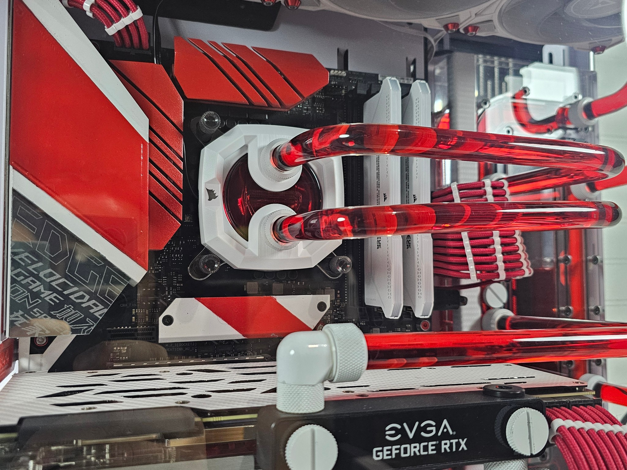 Intel 9600k, RTX 2080Ti 11GB, 32GB Ram Water Cooled Gaming PC