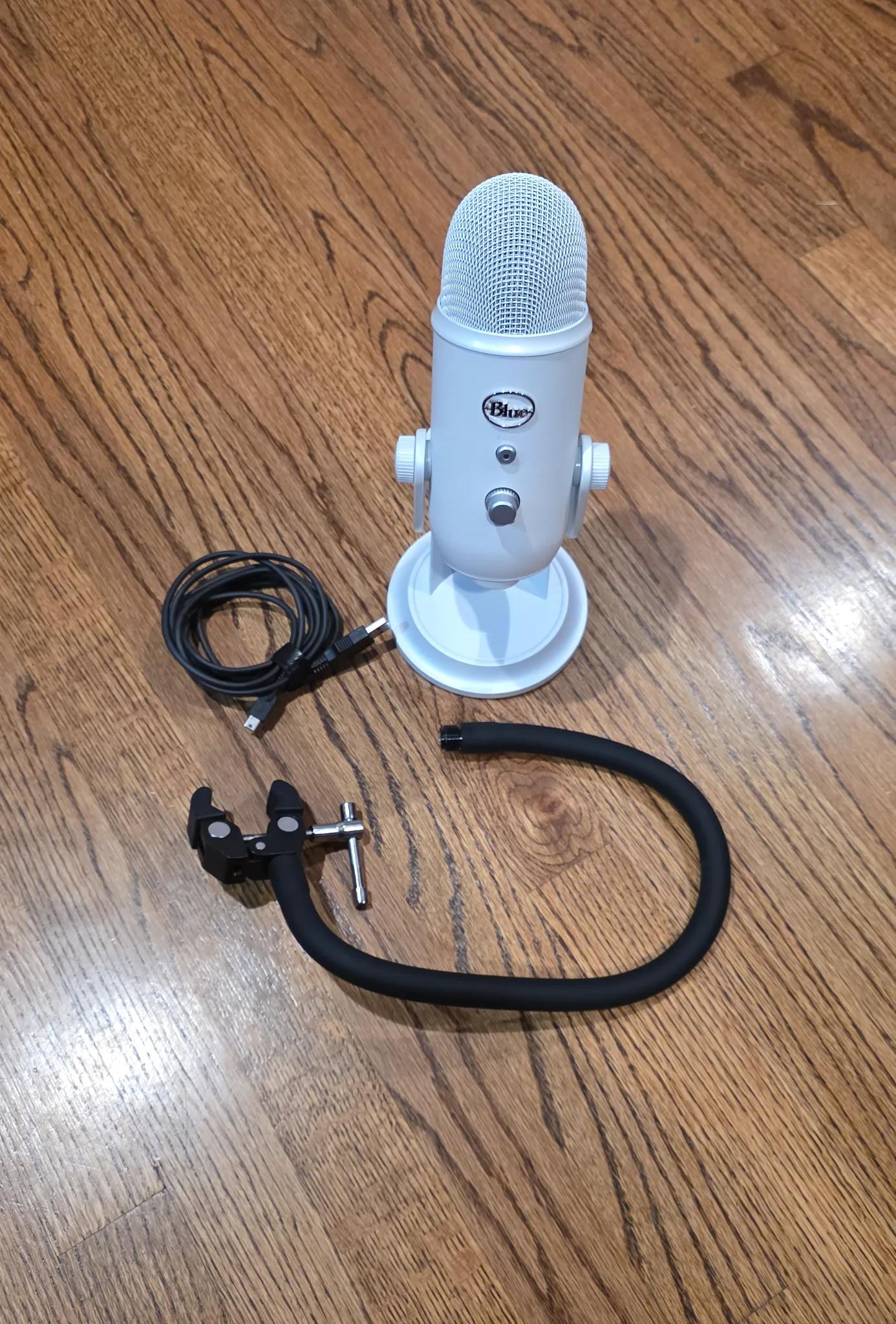 Logitech - Blue Yeti Professional - White Mist