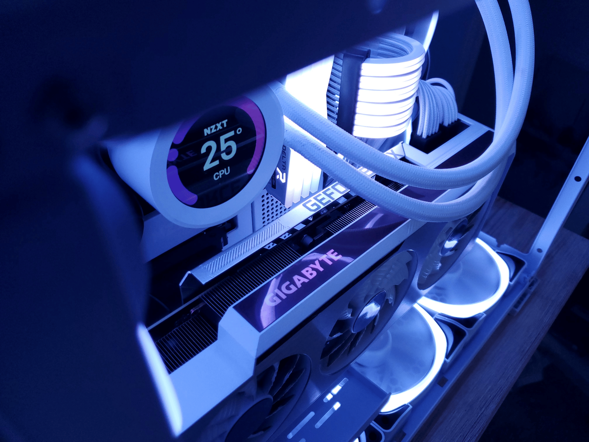chisato | RTX 3080 - I7 12700k Gaming and Streaming PC
