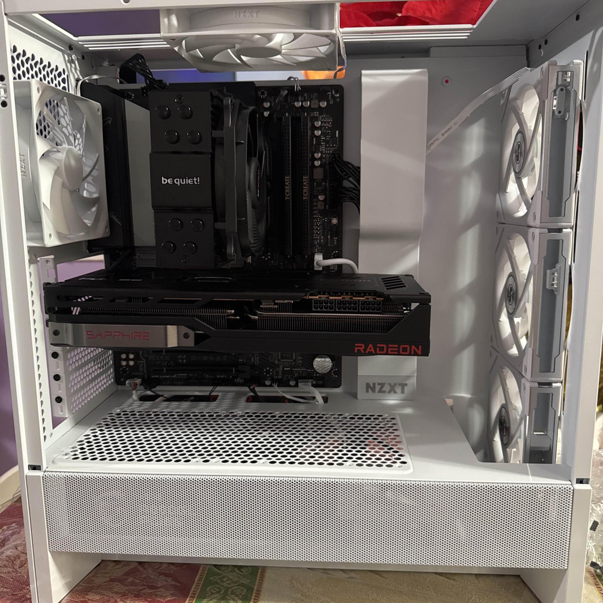 Radeon RX7900XTX + Ryzen 7 7800X3D, 32 GB DDR5 Ram, 1 TB Storage