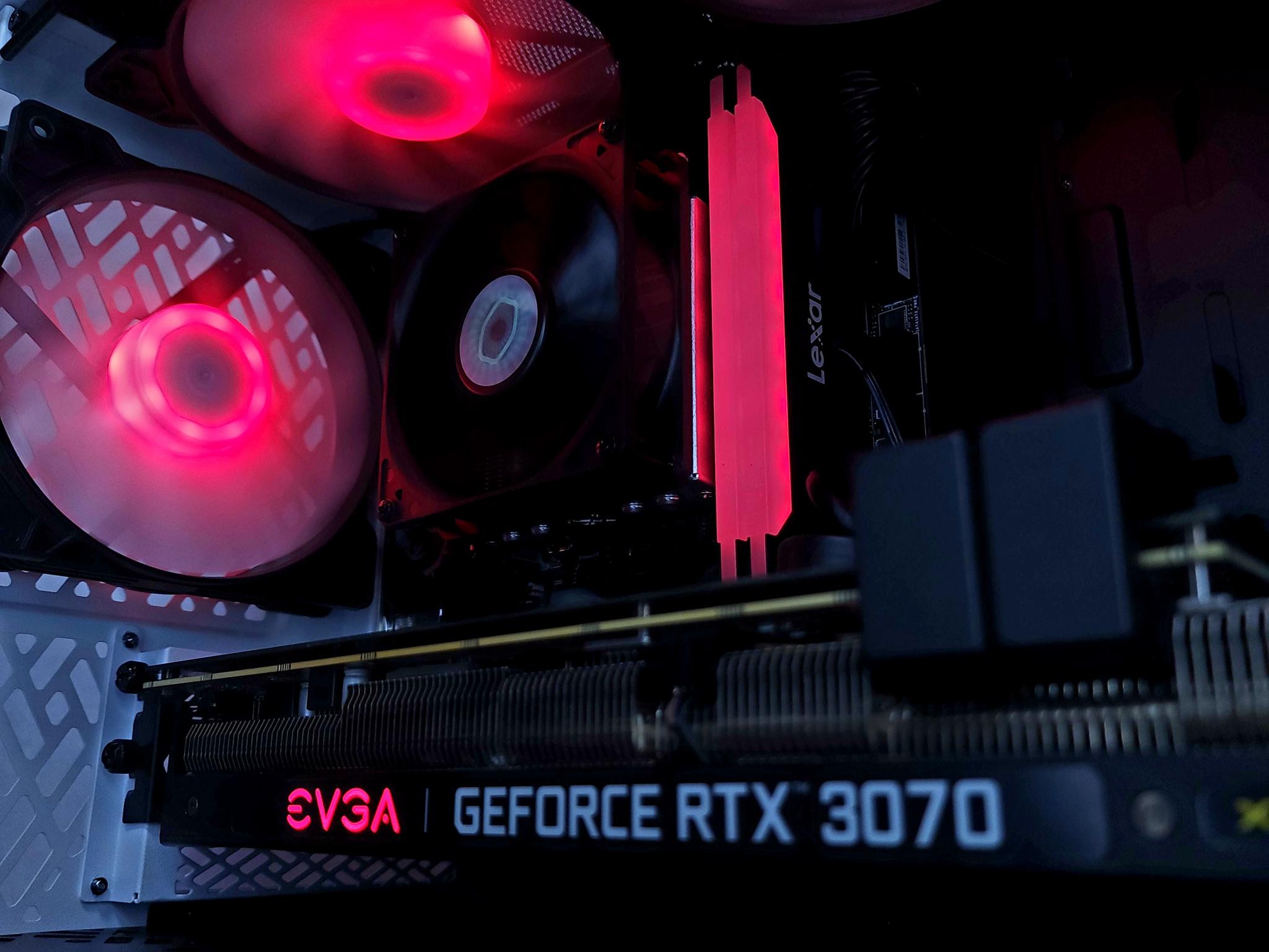 ❤️🤍 RTX 3070 // Core i7 10700 // 16GB 3600MHz // 1TB NVMe Gen 3