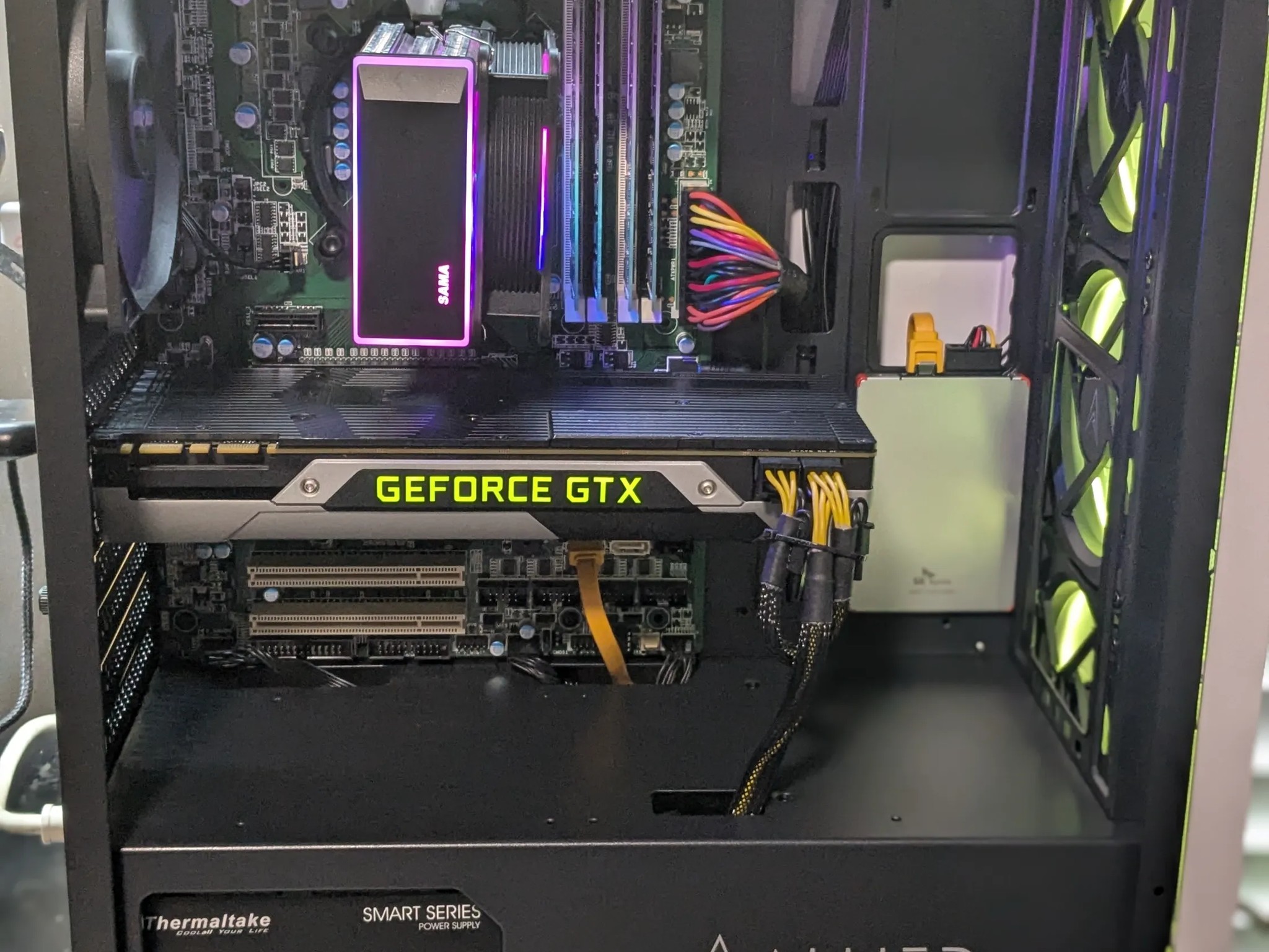 100 FPS Fortnite | 180 Day Warranty | Xeon (same as i7), 16GB RAM, 512GB SSD, GTX 980, Win10, WiFi