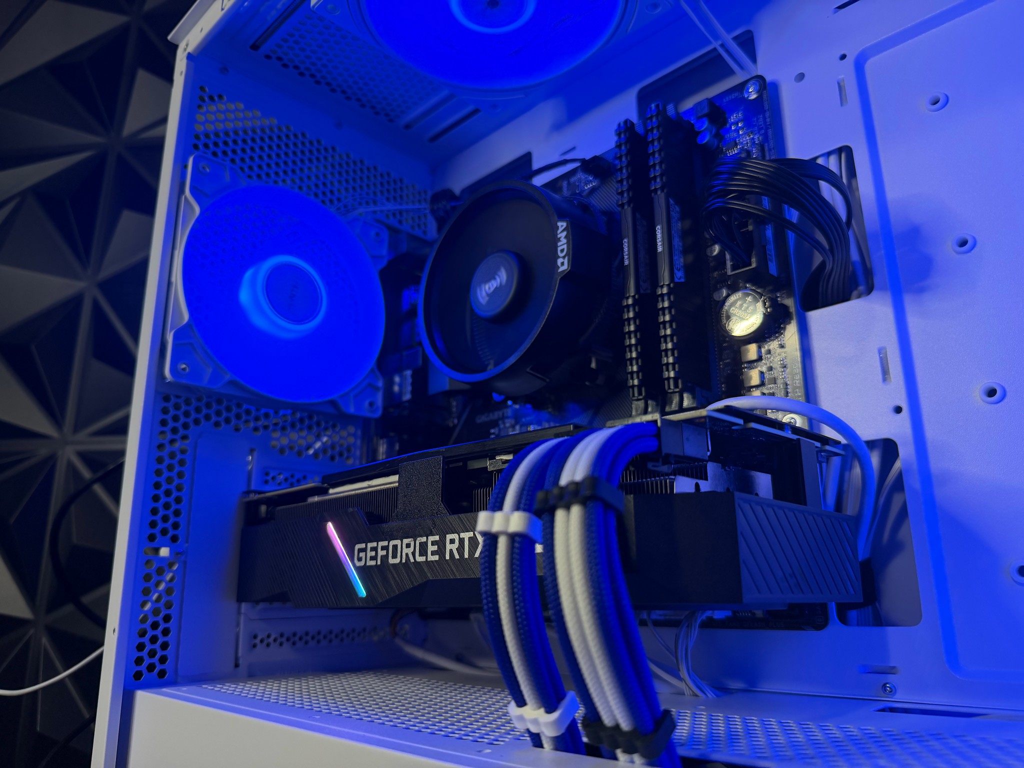 🔵⚡ BLUE FIBER ⚡🔵 Ryzen 5 5500| RTX 2080 Super | 16 GB DDR4| 1 TB SSD| 650W PSU