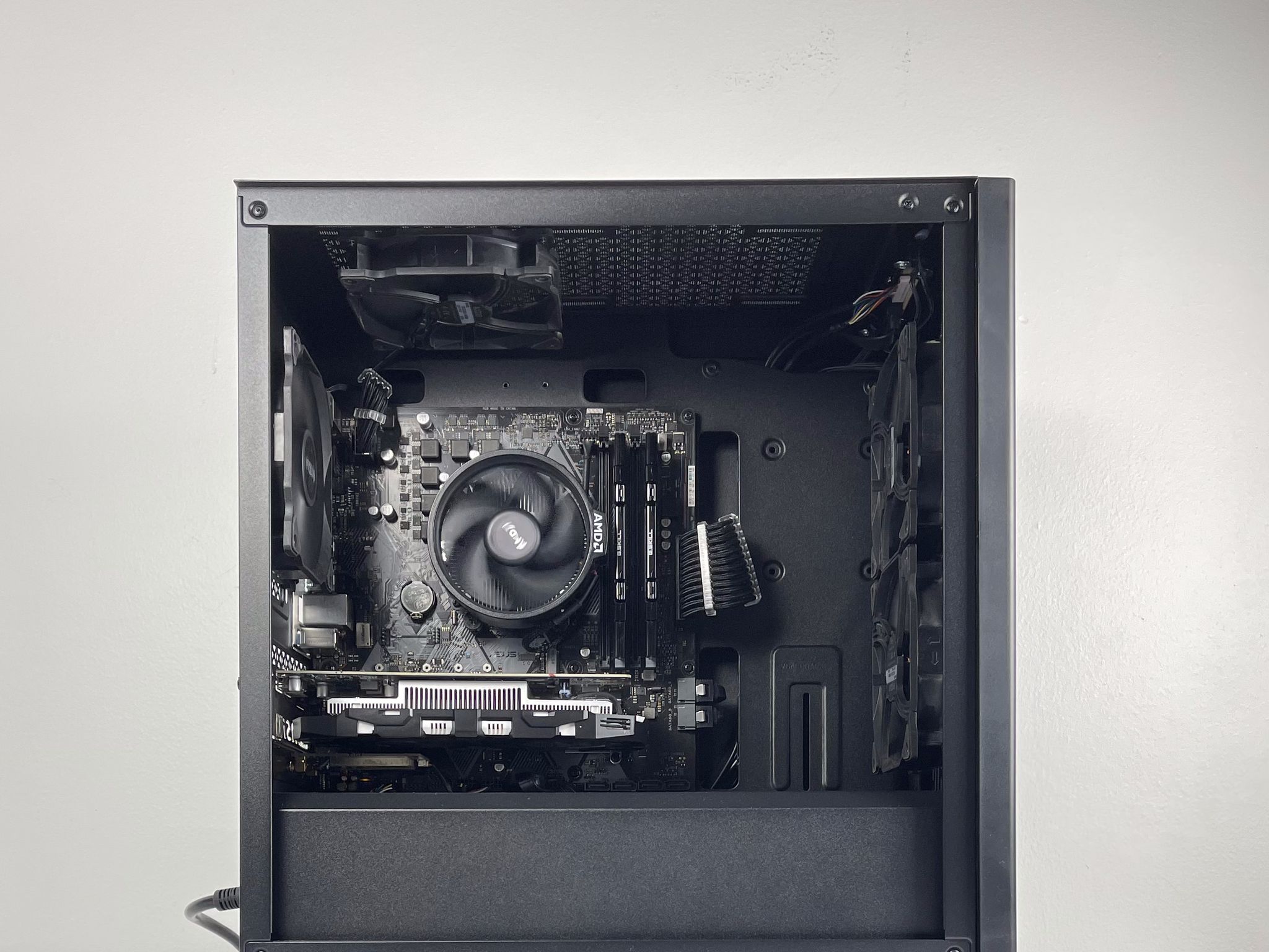 🐉BUDGET BEAST🐉 | 1080p Gaming PC | Ryzen 5 1600X | MSI GTX 1050 Ti | 16GB DDR4 3200MHz