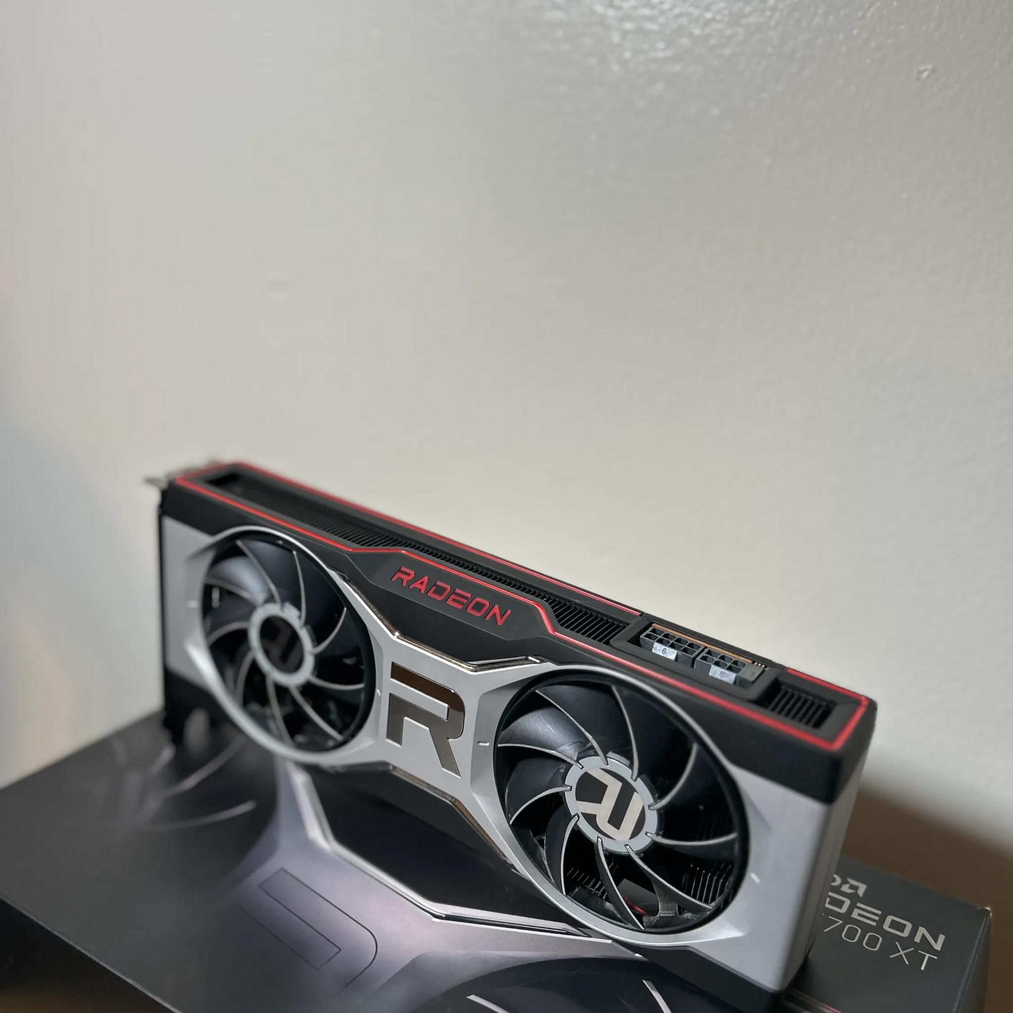 AMD Radeon Reference RX 6700XT