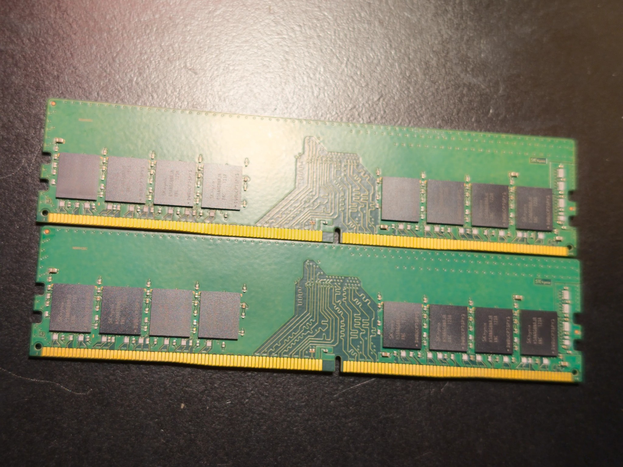 2X16GB (32GB) 3200MHz SK Hynix RAM