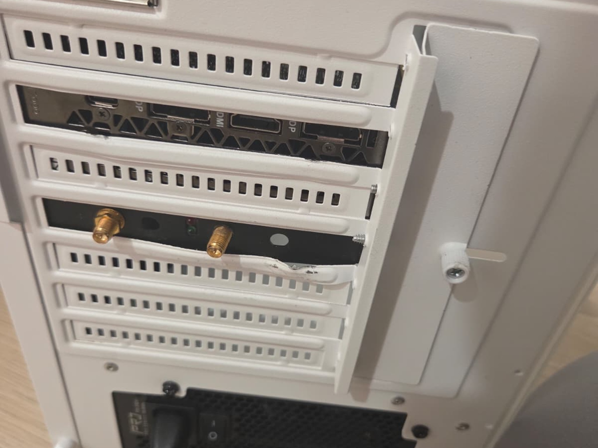 2K Gaming PC RTX 2080 Ti 11 GB Ryzen 7 2700X 32GB RAM 3200 HZ