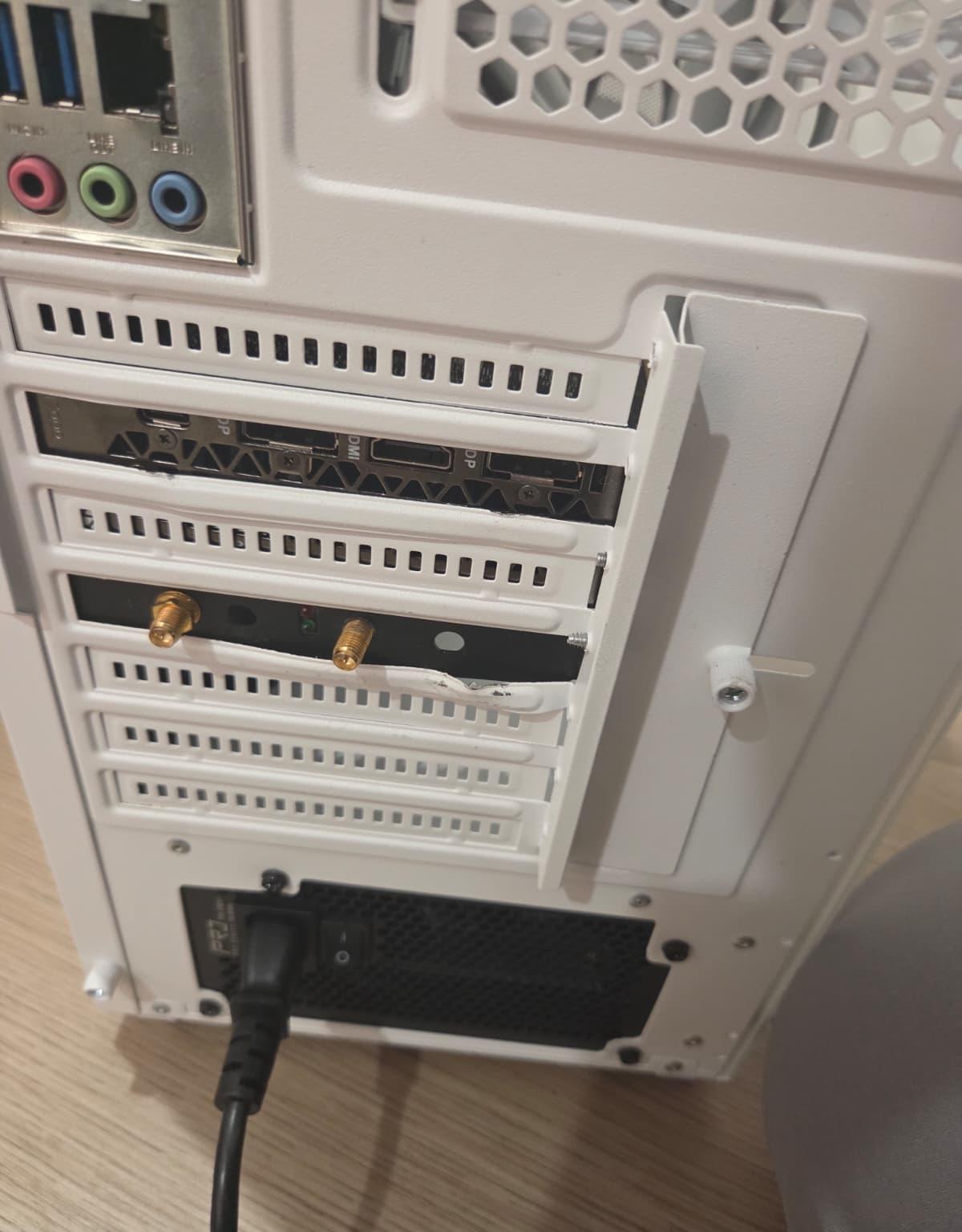 2K Gaming PC RTX 2080 Ti 11 GB Ryzen 7 2700X 32GB RAM 3200 HZ