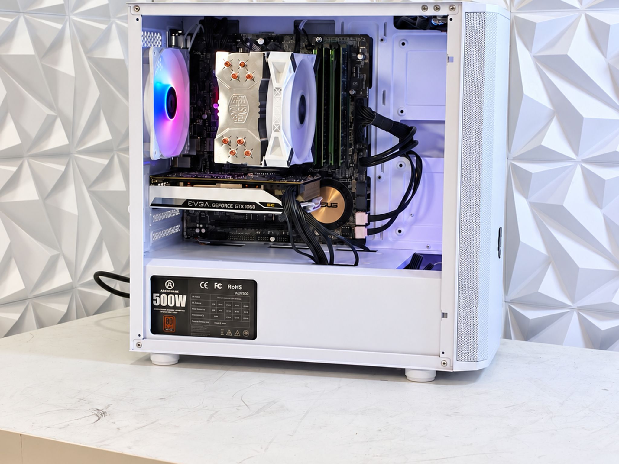 Custom White Gaming PC Build 1060