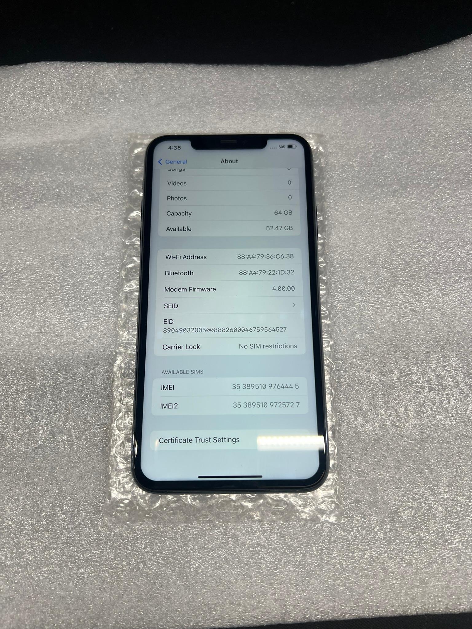 Apple iPhone 11 Pro Max – Unlocked – 64 GB – Midnight Green