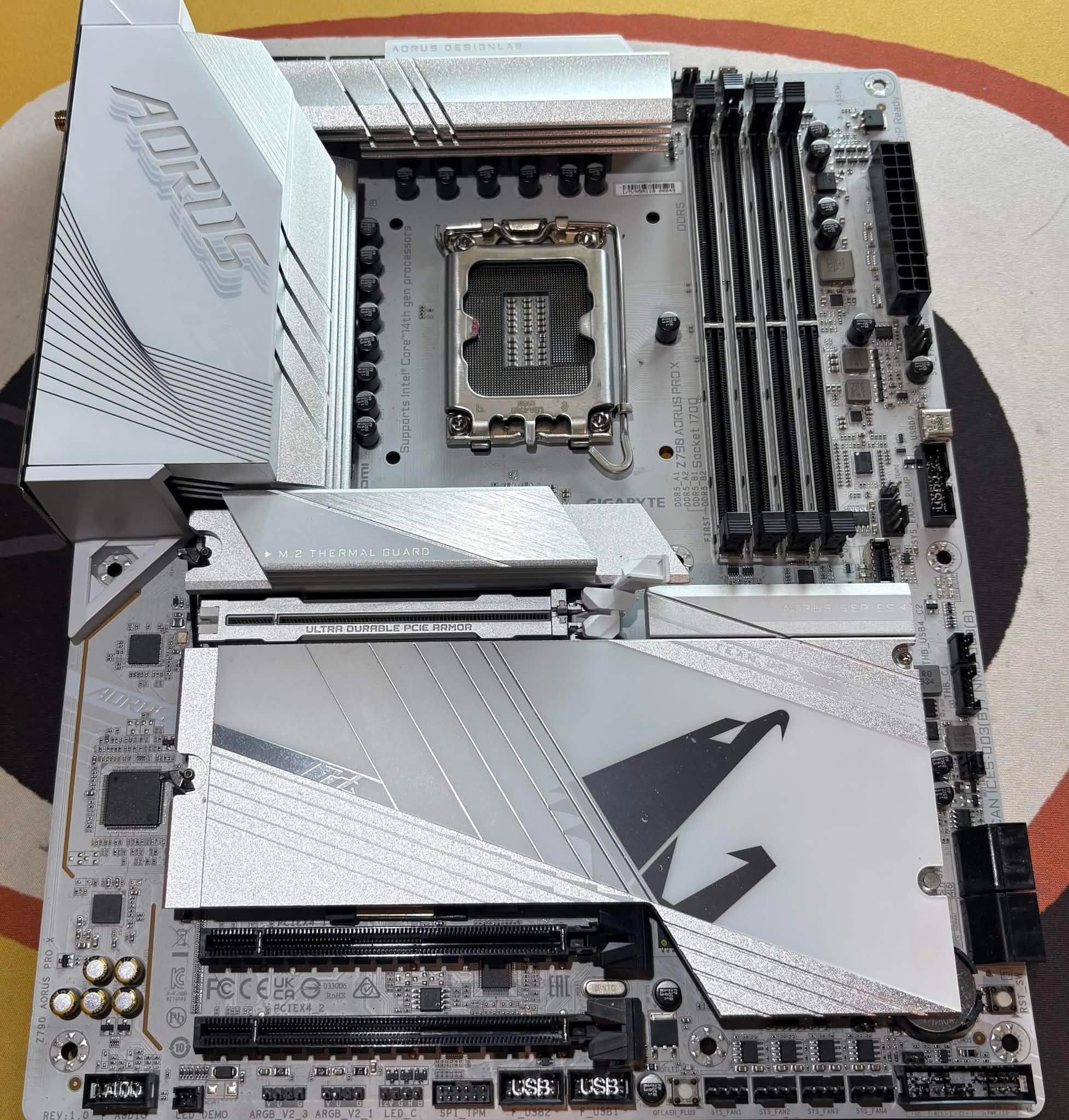 Gigabyte Z790 AORUS PRO X
