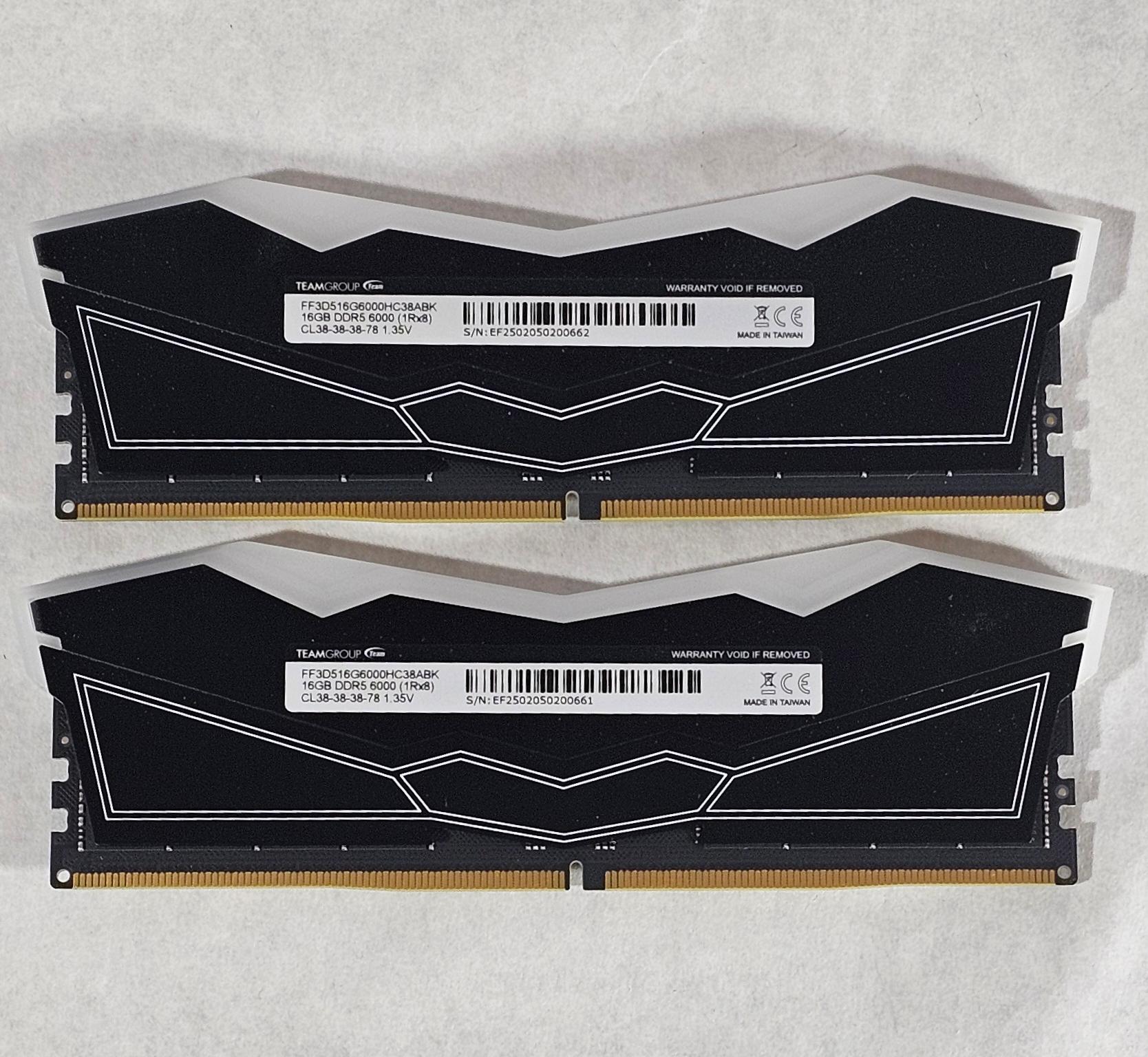 32GB DDR5 (2x16GB) RGB CL38 6000MHz T-FORCE DELTA R