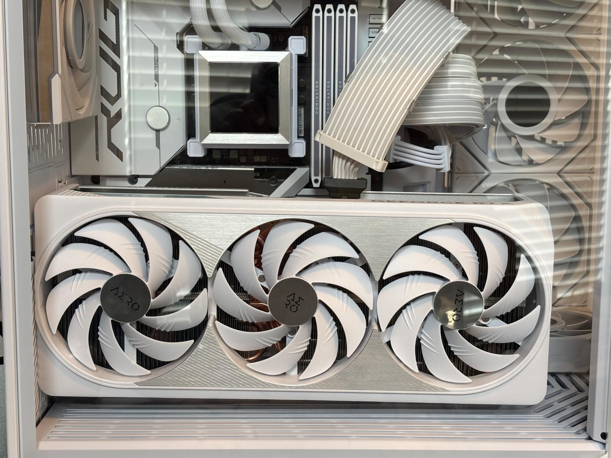 4090 Graphic card white