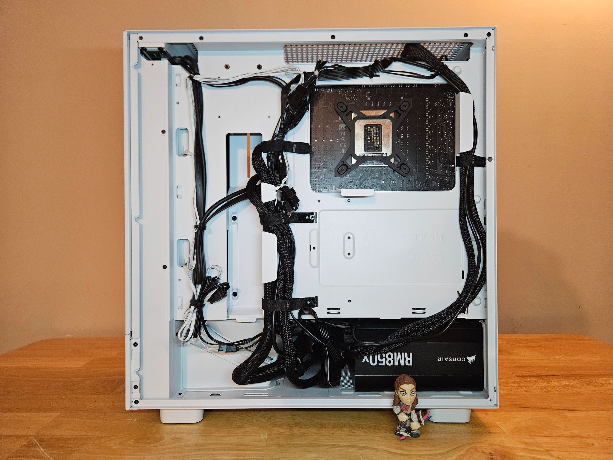 1440/4K Black/White PC 12600K | 7900XT | 2TB NVME | 32 GB 6000MTz | 280 AIO | Windows 11 (Activated)