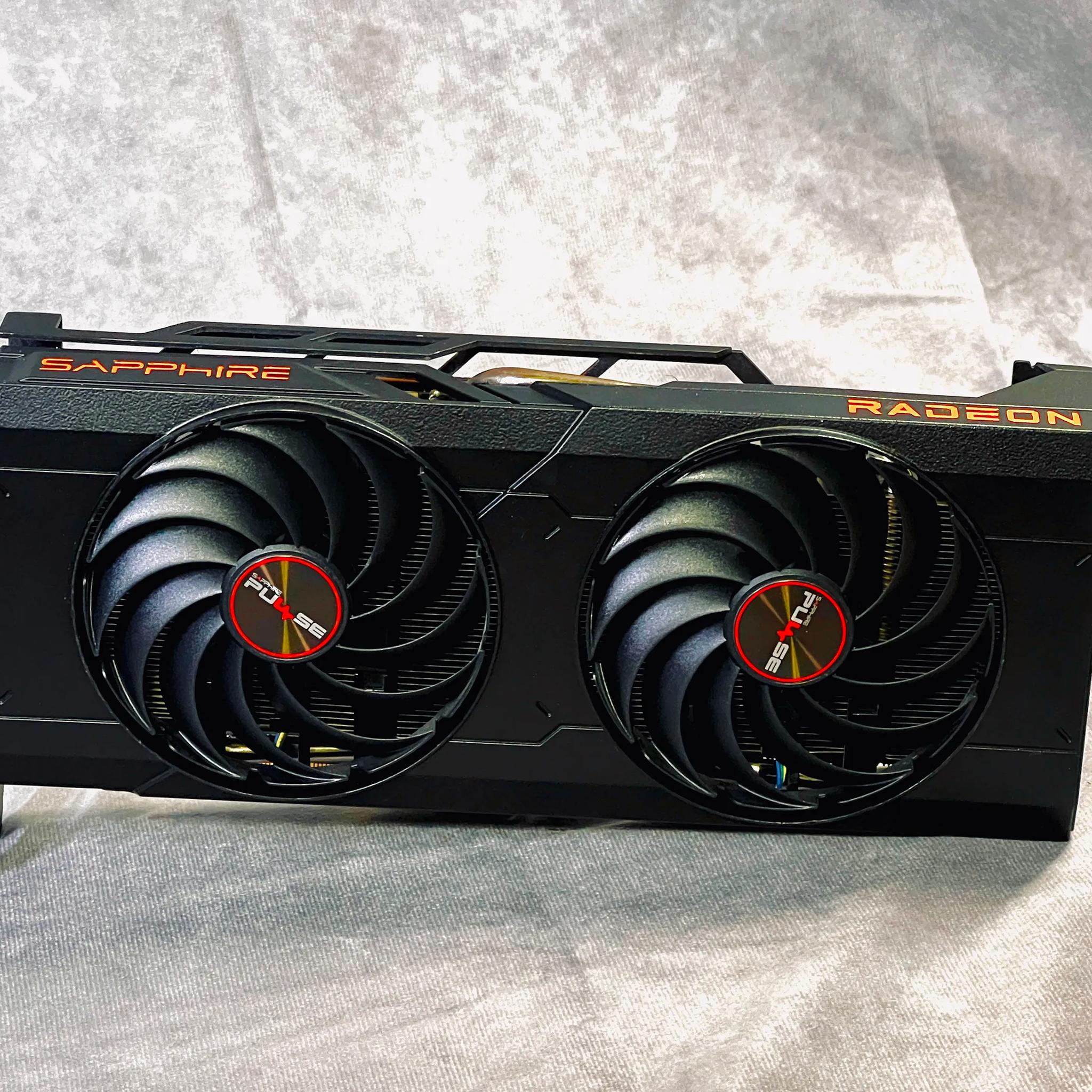 Sapphire Pulse AMD Radeon™ RX 6700 XT w/ custom painted backplate/shroud