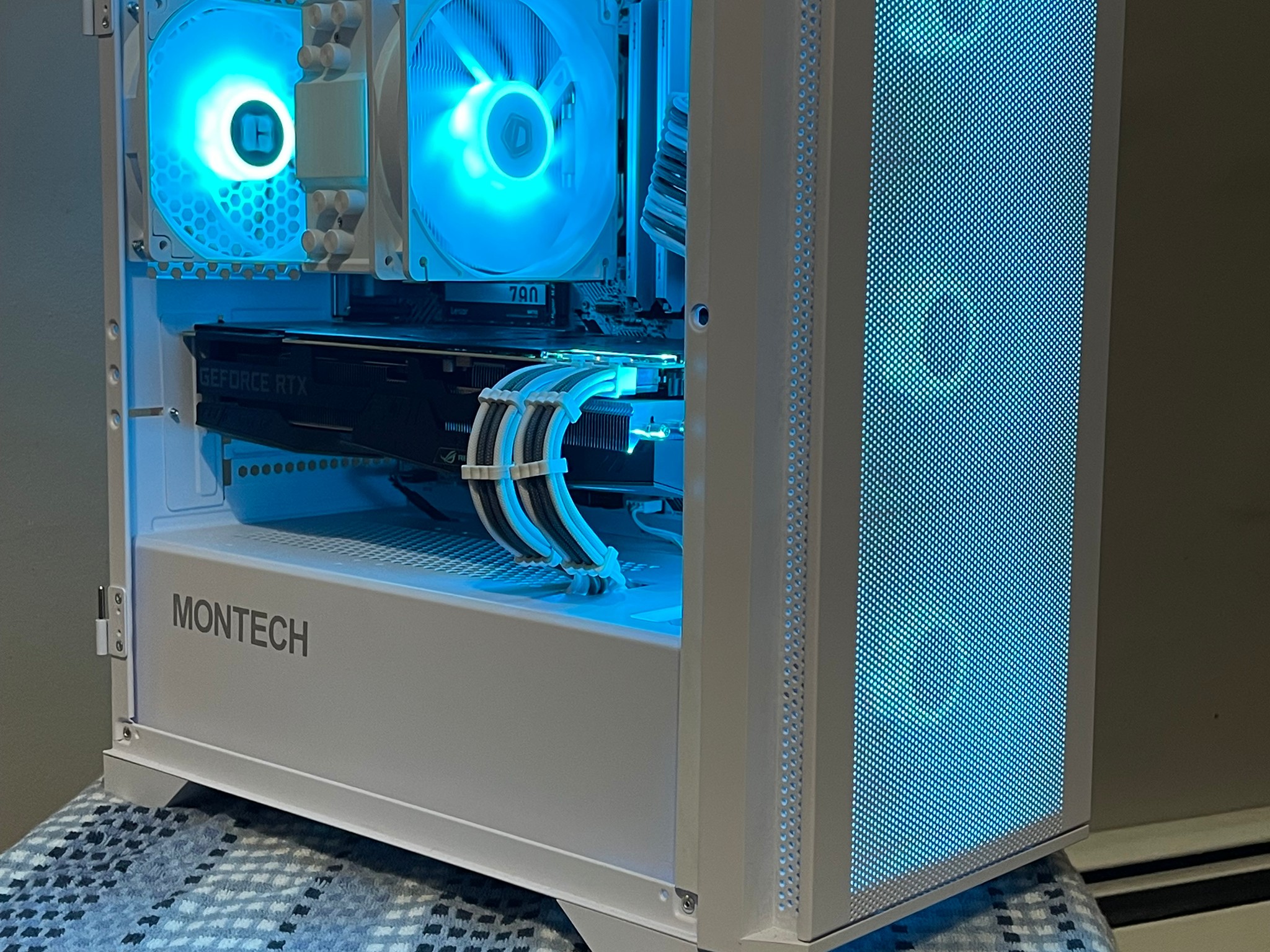 Budget Baller ICE | Ryzen 5 3600X | RTX 2070 Super