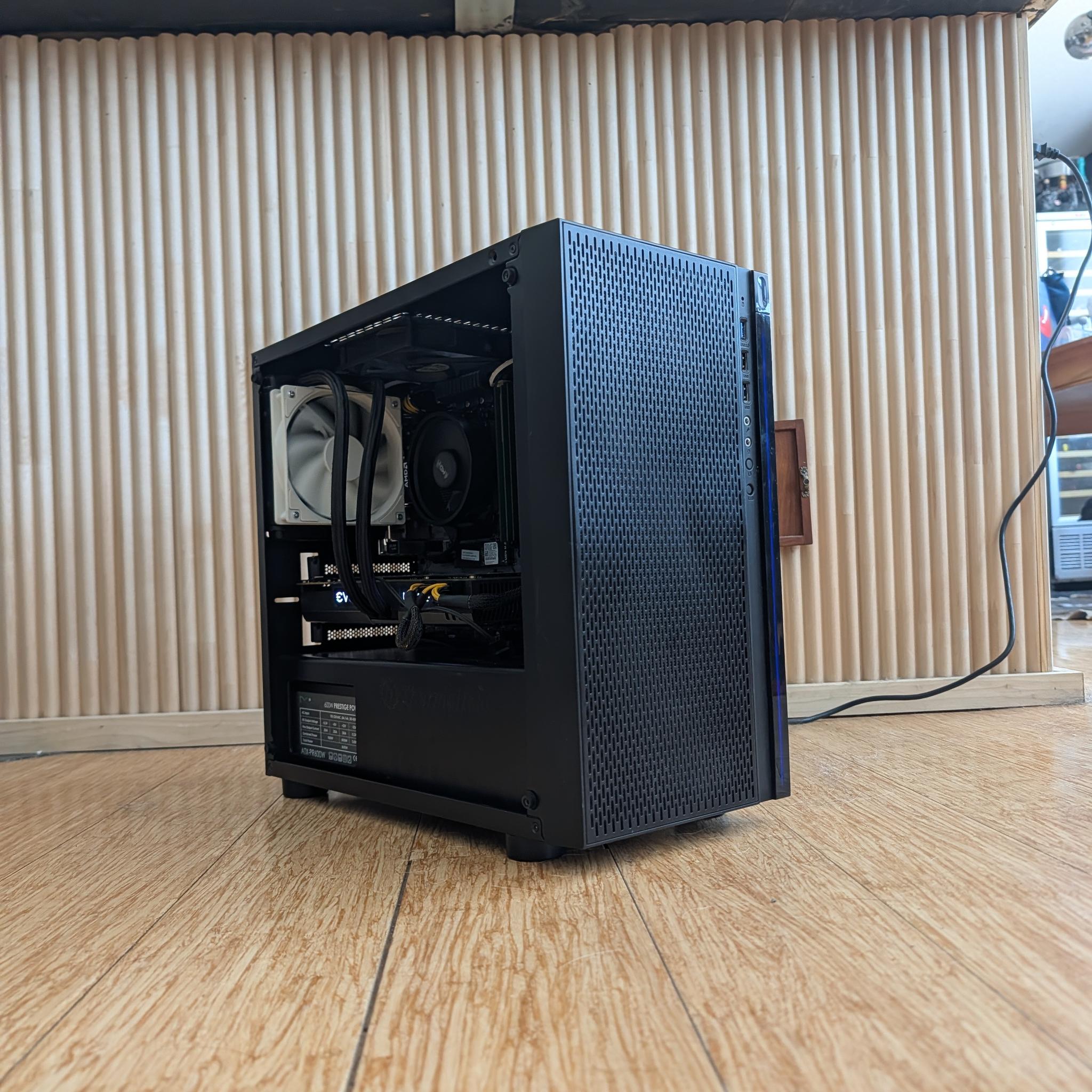 Custom Gaming PC | GTX 1080 | Ryzen 5 Pro 2400G | 16GB | 256GB |