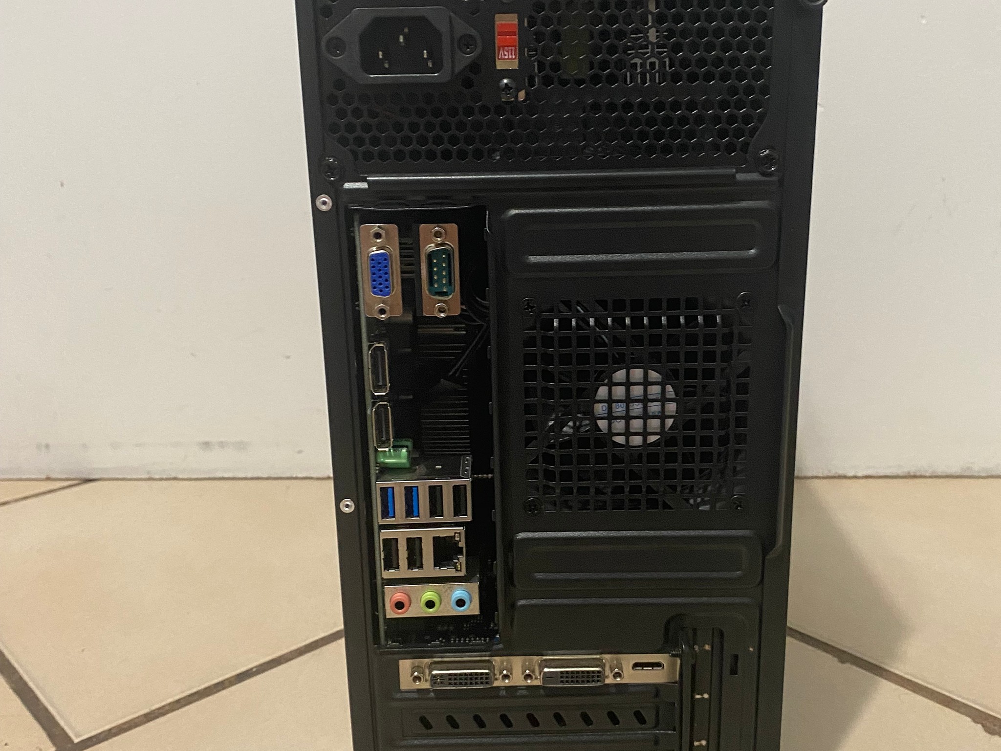 Gaming PC - GTX 650 Ti, I5 4570, 16GB DDR3, WIFI, BLACK, 128GB SSD, 500GB HDD, Windows 10, Game RDY.